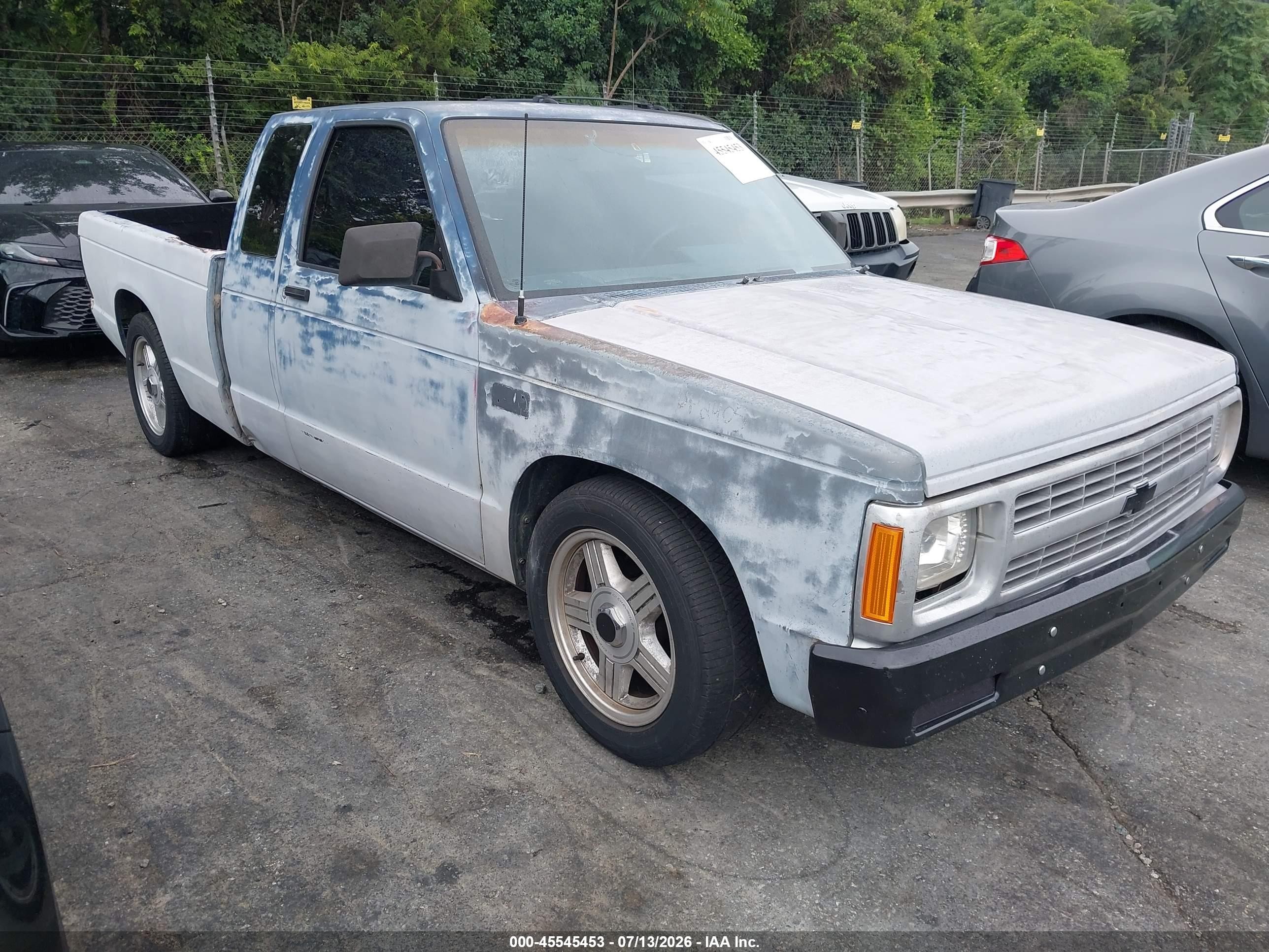 1991 Chevrolet S-10, VIN 1GCCS19R7M8269117 — Rear end
