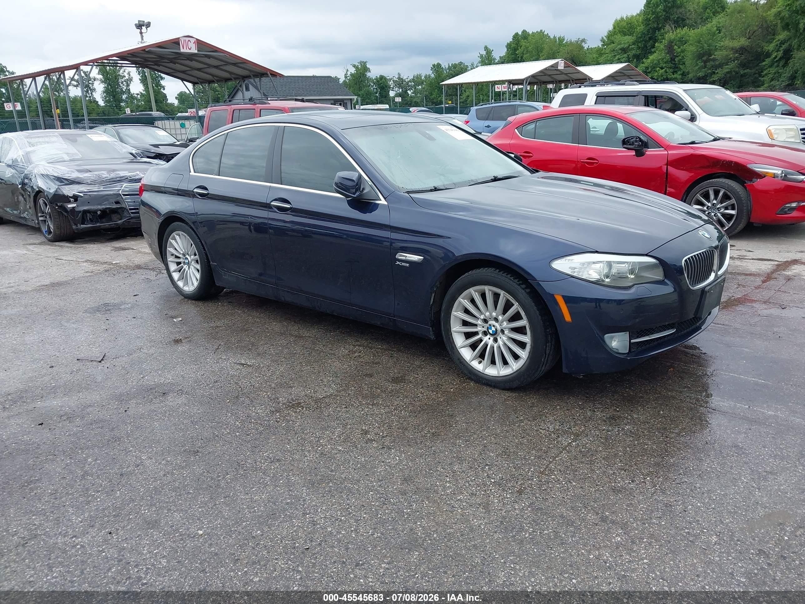 2011 BMW 5 Series 535i xDrive, VIN WBAFU7C58BC873136 — Rear end