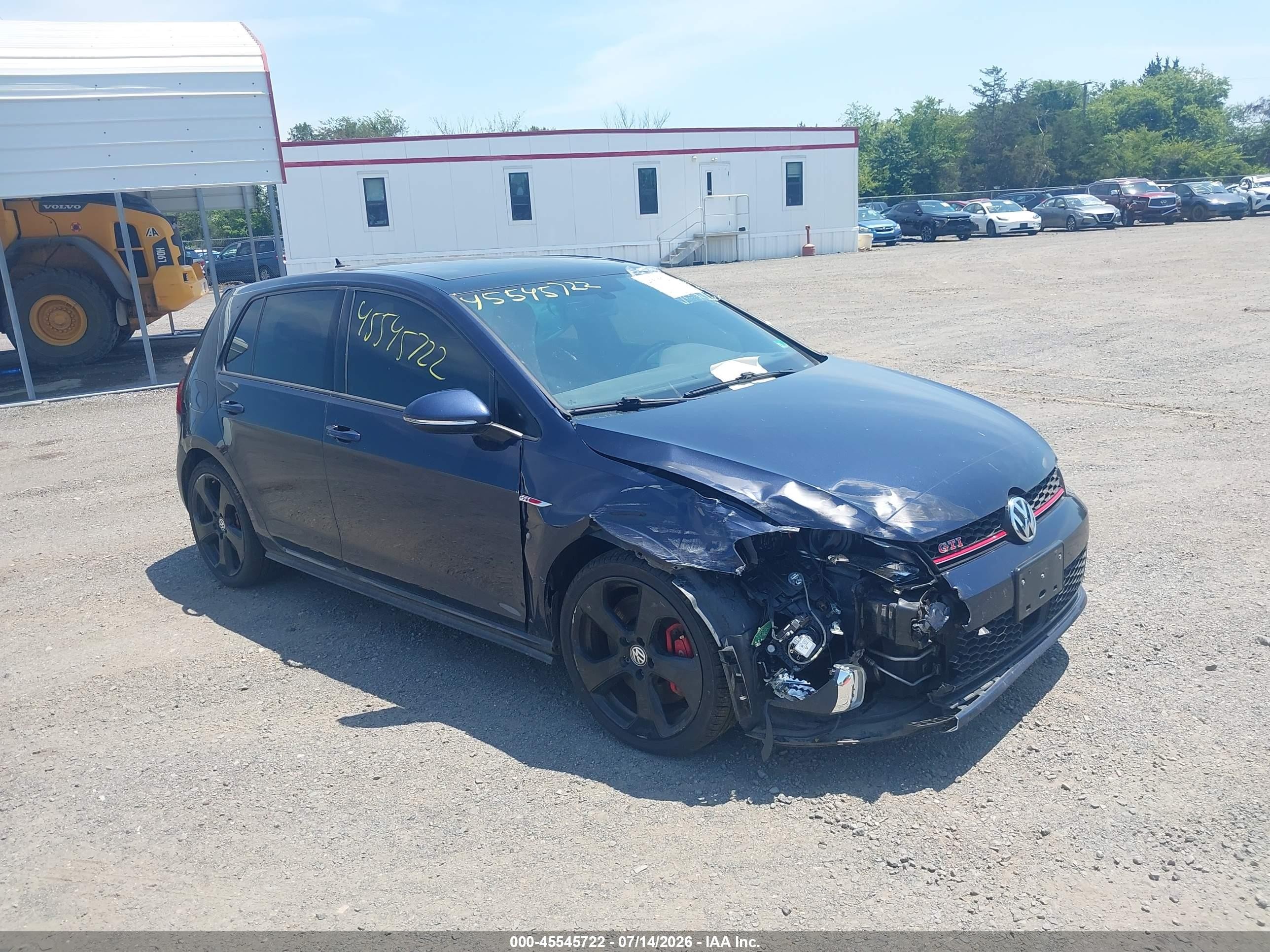 2017 Volkswagen Golf GTI S, VIN 3VW547AU2HM033706 — Front end