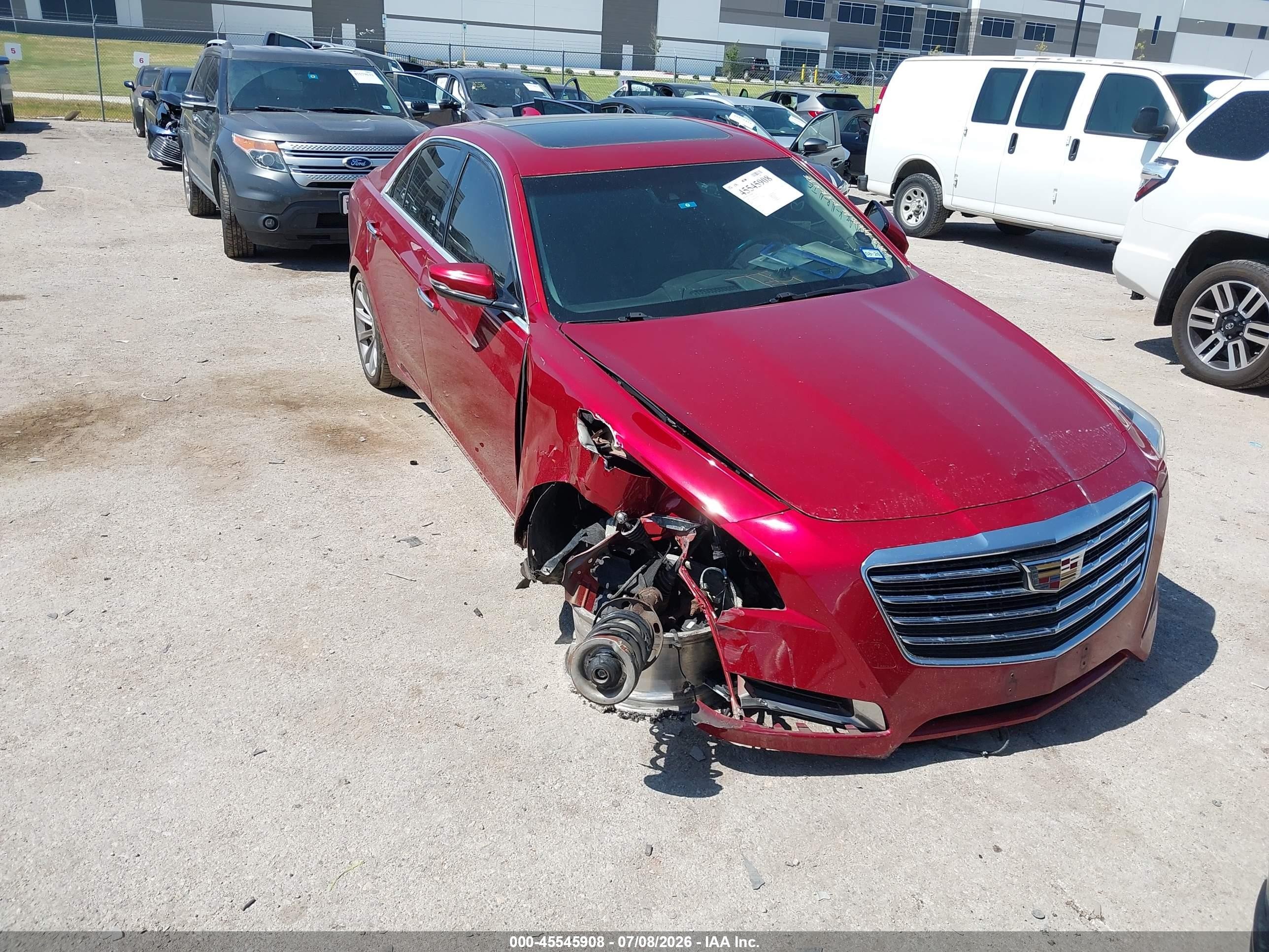 2018 Cadillac CTS Luxury AWD, VIN 1G6AX5SX2J0138974 — Перед