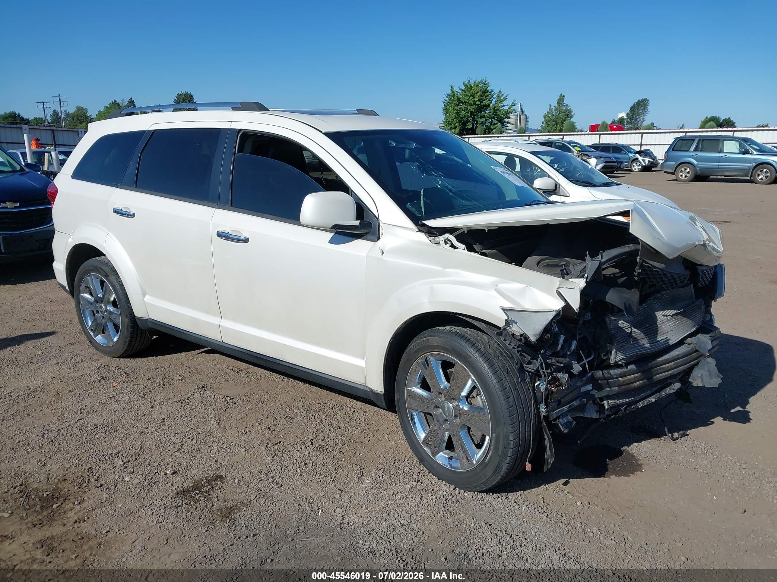 2013 Dodge Journey Crew, VIN 3C4PDDDG3DT646272 — Front end