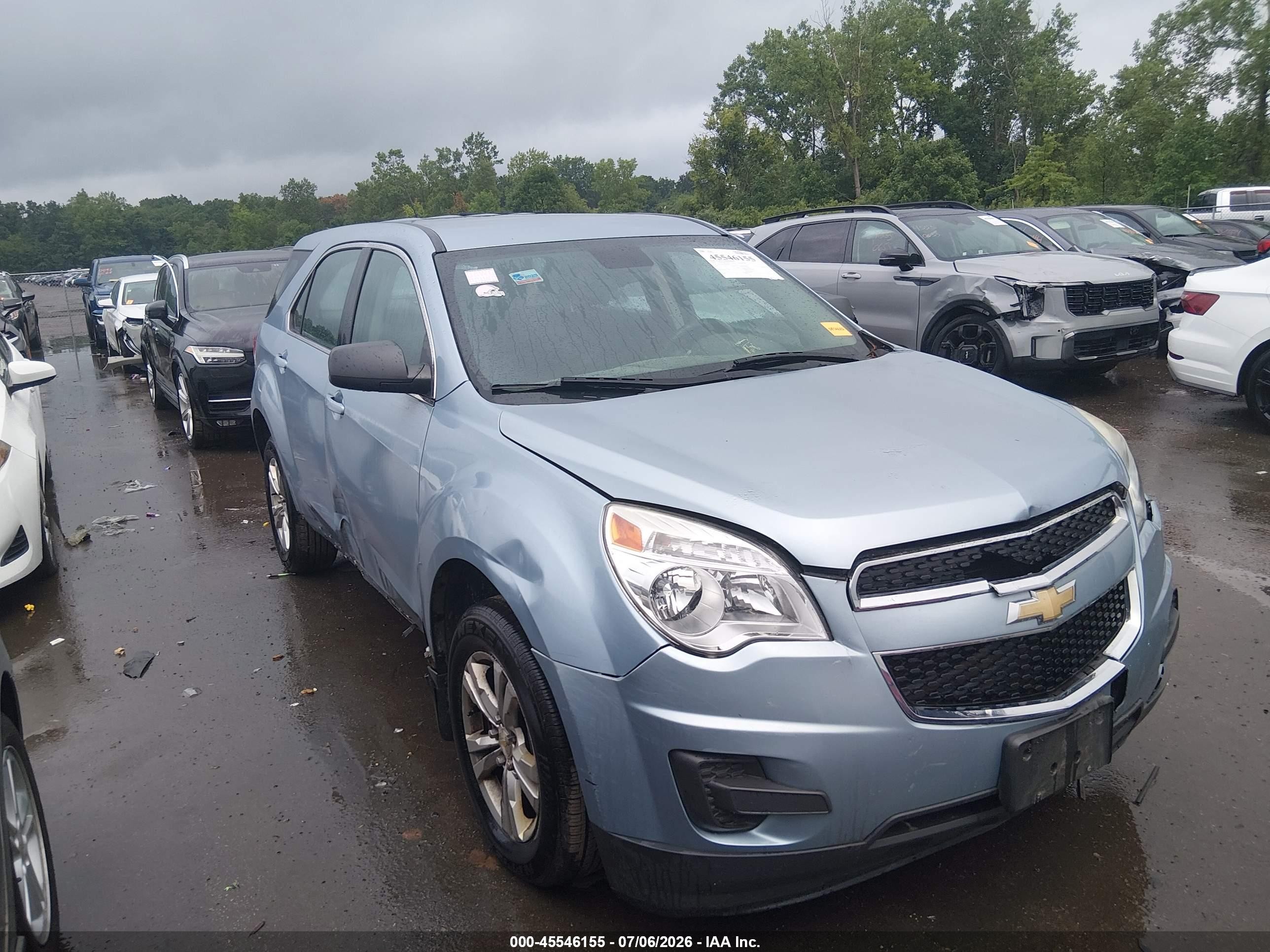 2014 Chevrolet Equinox LS, VIN 2GNALAEK1E6204114 — Front end