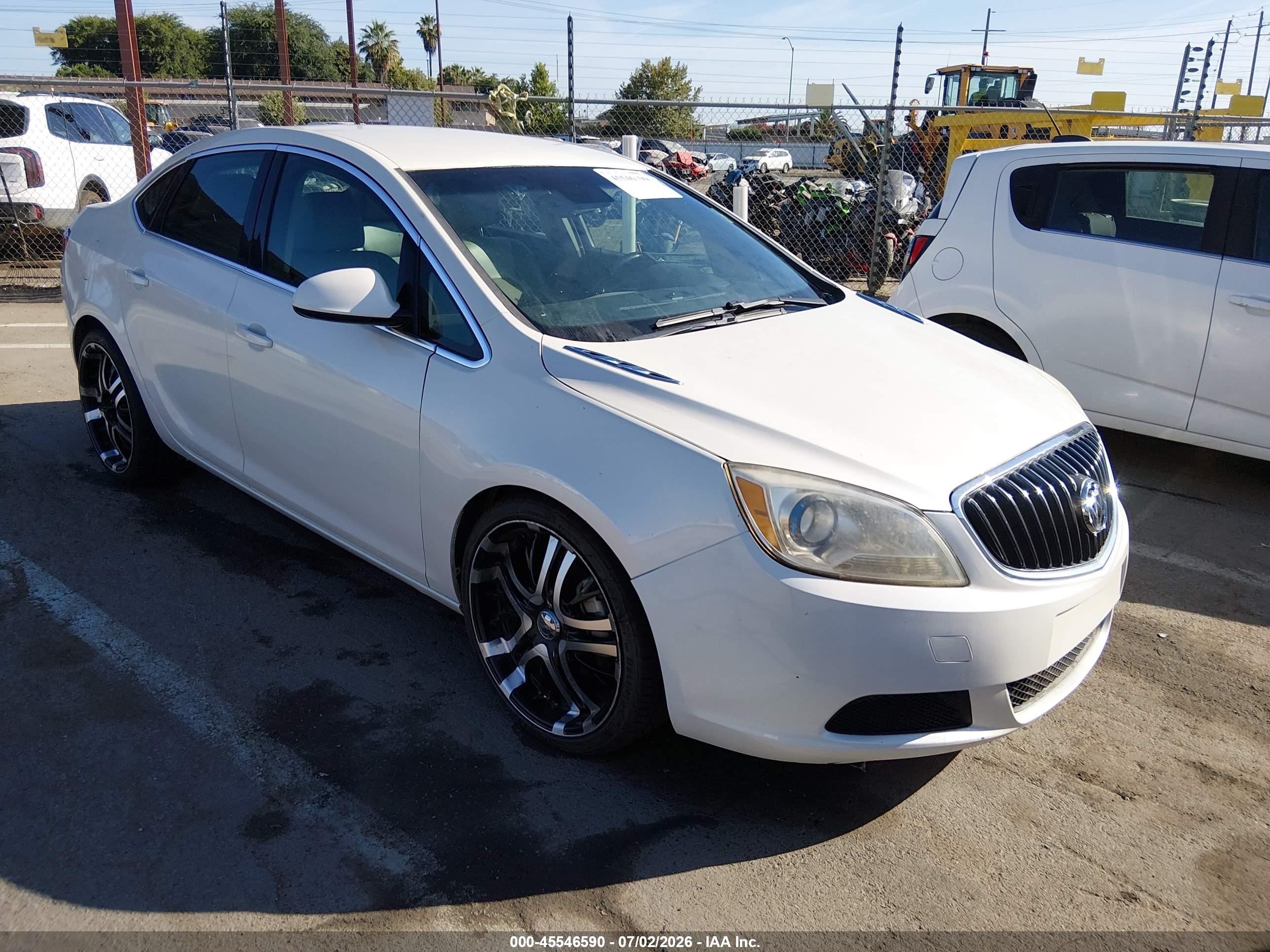 2016 Buick Verano, VIN 1G4PP5SK4G4104642 — Normal wear