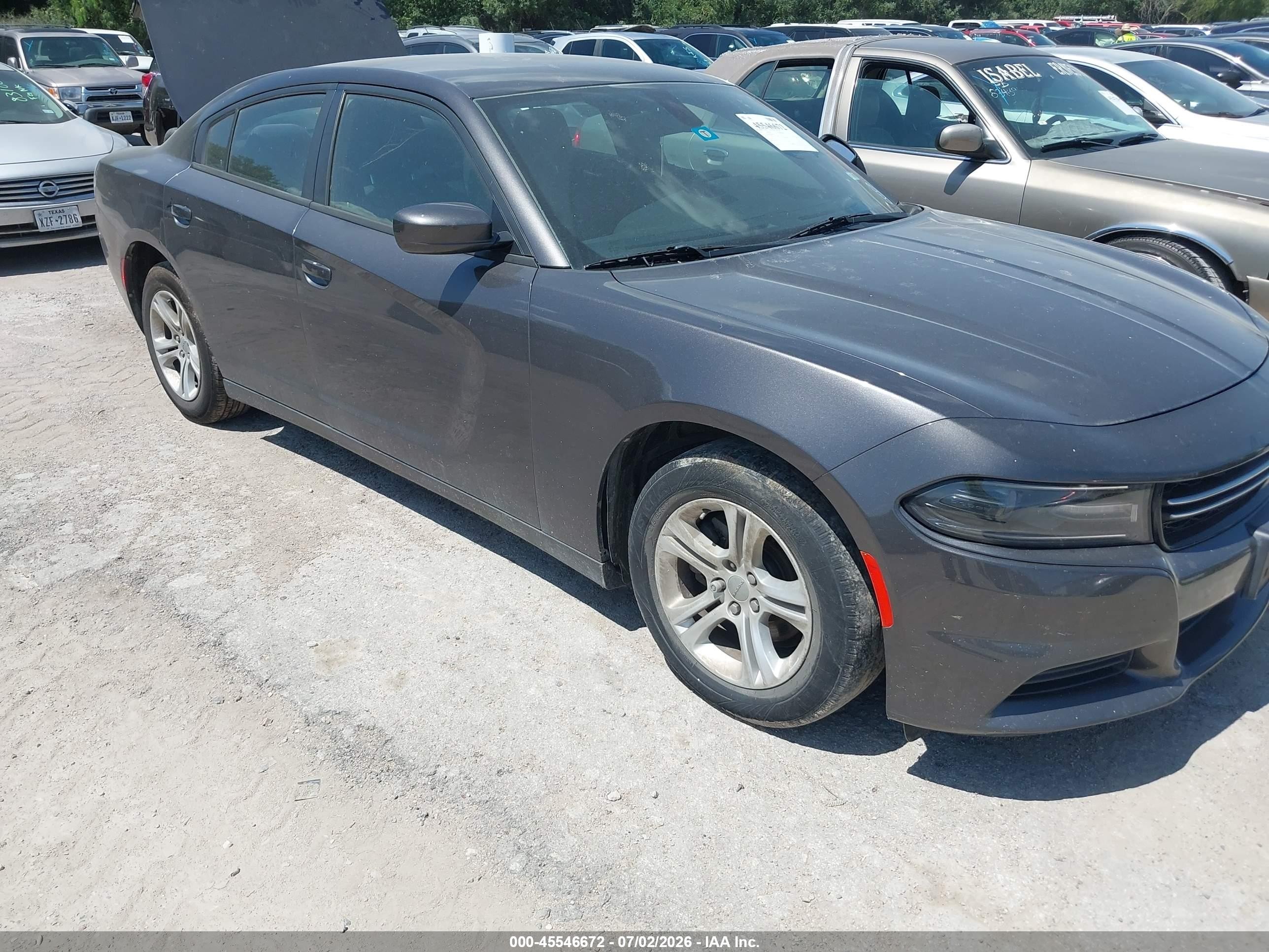 2015 Dodge Charger SE, VIN 2C3CDXBG7FH861950 — Normal wear