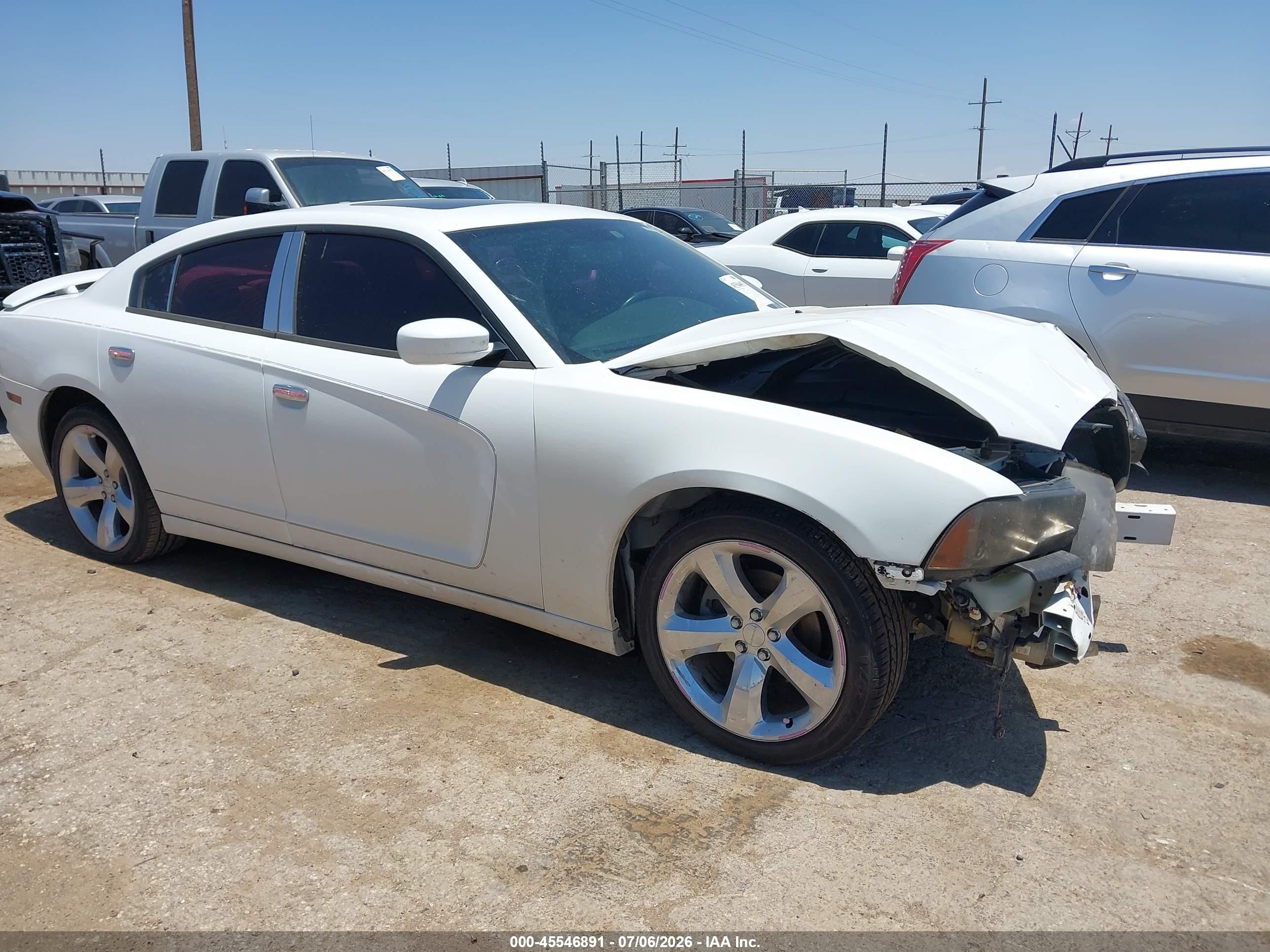 2012 Dodge Charger SXT Plus, VIN 2C3CDXHG8CH142208 — Front end