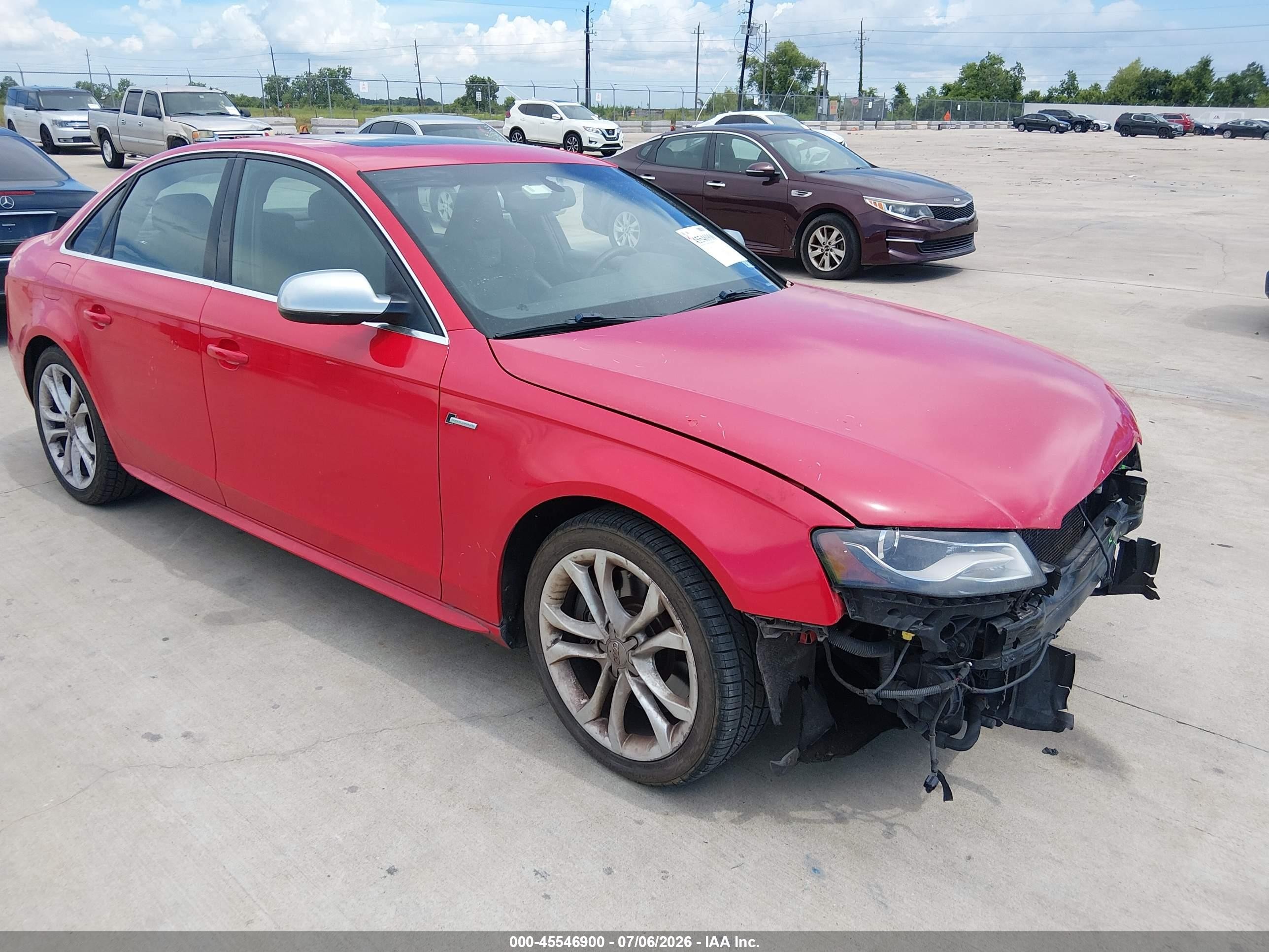 2011 Audi S4 Premium Plus, VIN WAUDGAFL5BA062895 — Перед