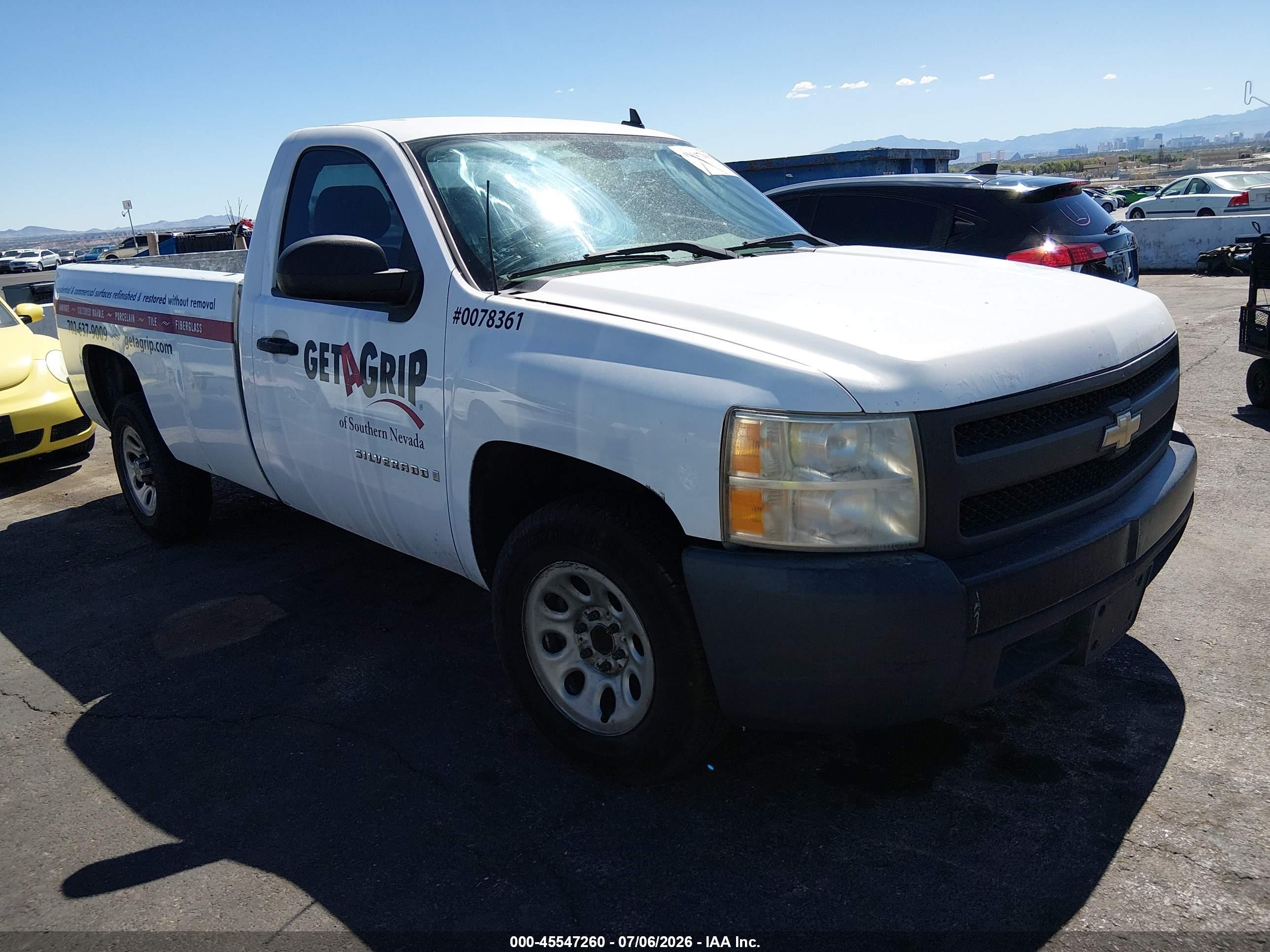 2008 Chevrolet Silverado 1500 Work Truck, VIN 1GCEC14X58Z111631 — Normal wear