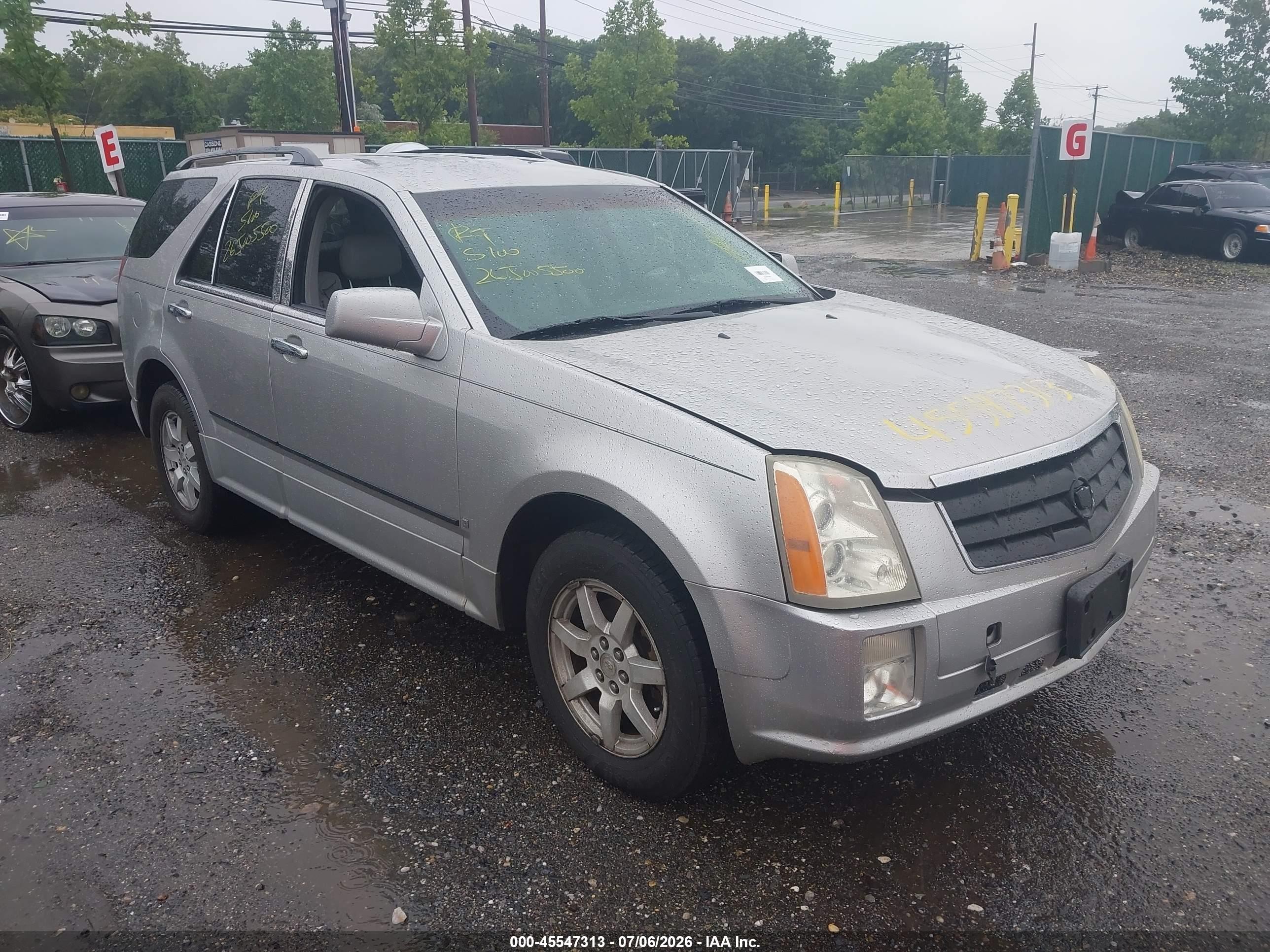 2007 Cadillac SRX, VIN 1GYEE637070165182 — Бок