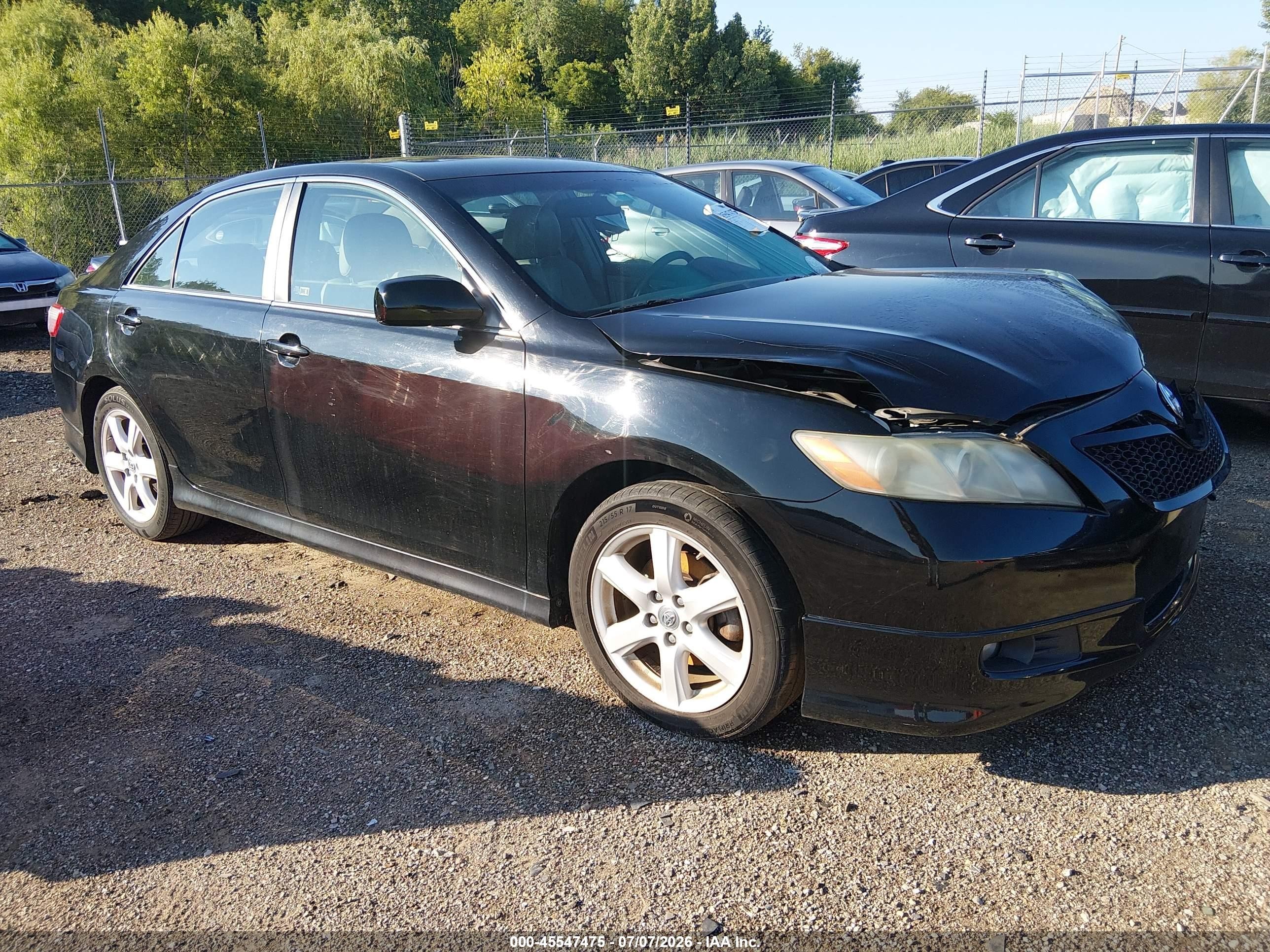 2009 Toyota Camry LE, VIN 4T1BK46K29U093396 — Front end