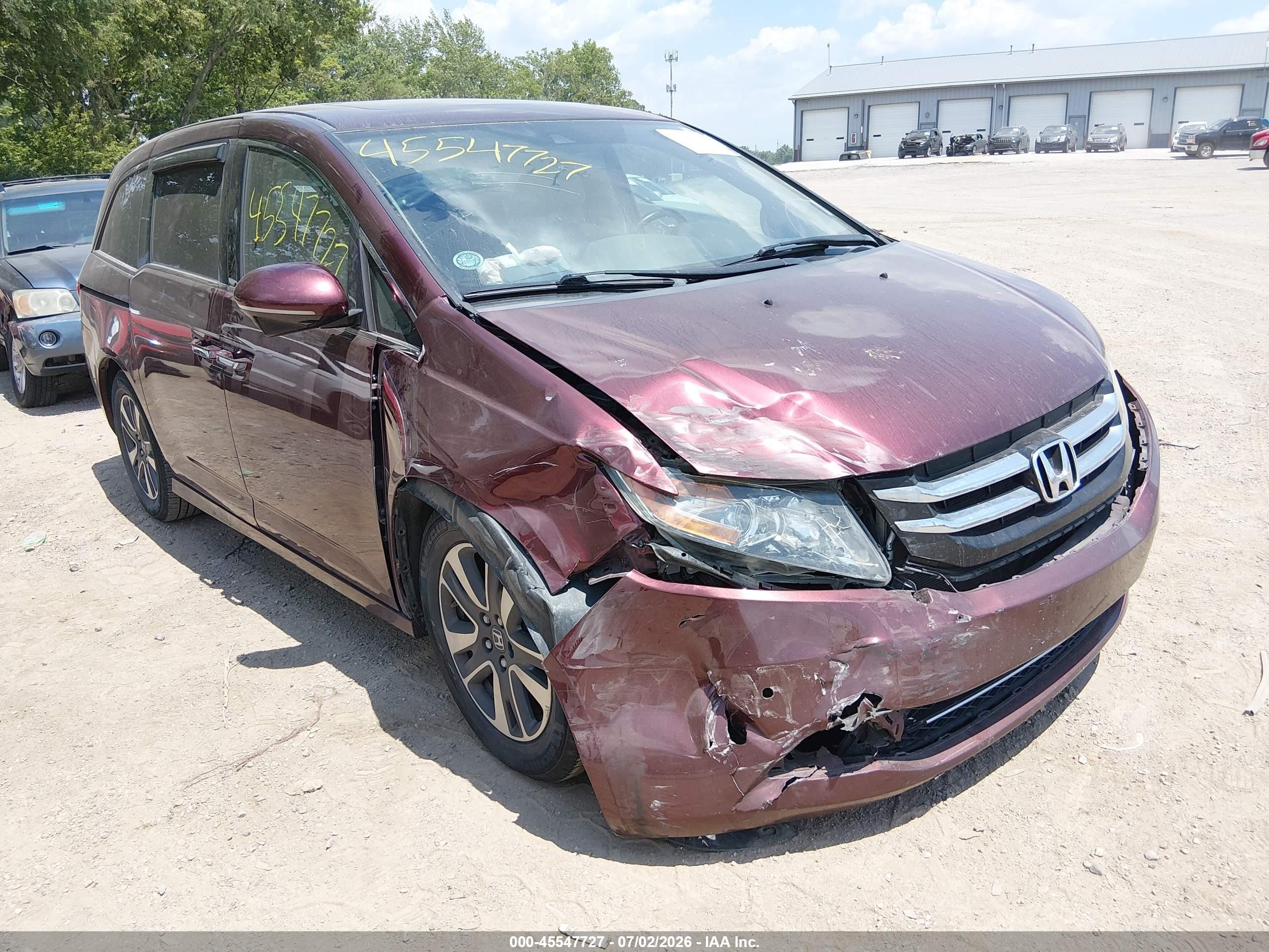 2016 Honda Odyssey Touring Elite, VIN 5FNRL5H91GB087711 — Перед