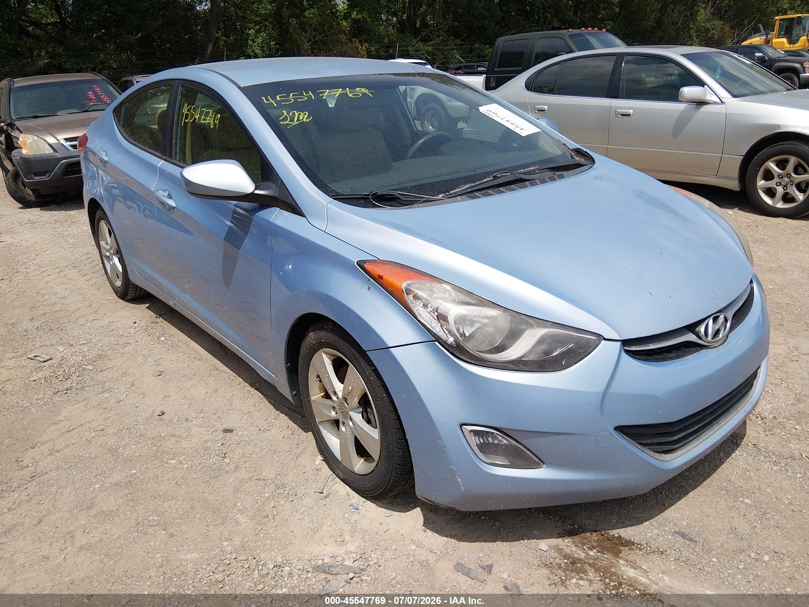 2013 Hyundai Elantra Limited, VIN KMHDH4AE4DU492411 — Normal wear