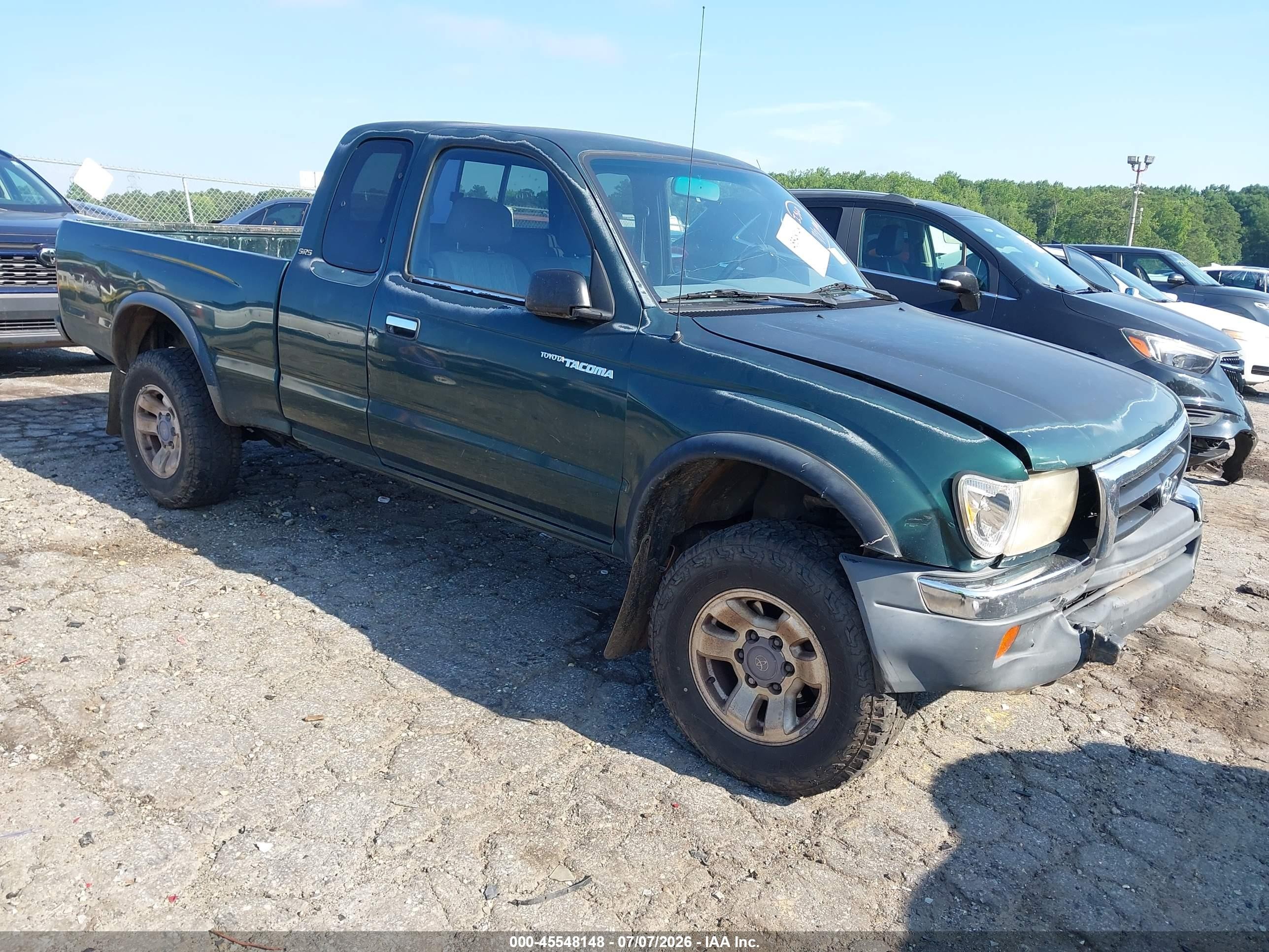 1999 Toyota Tacoma PreRunner, VIN 4TASM92N9XZ479952 — Front end