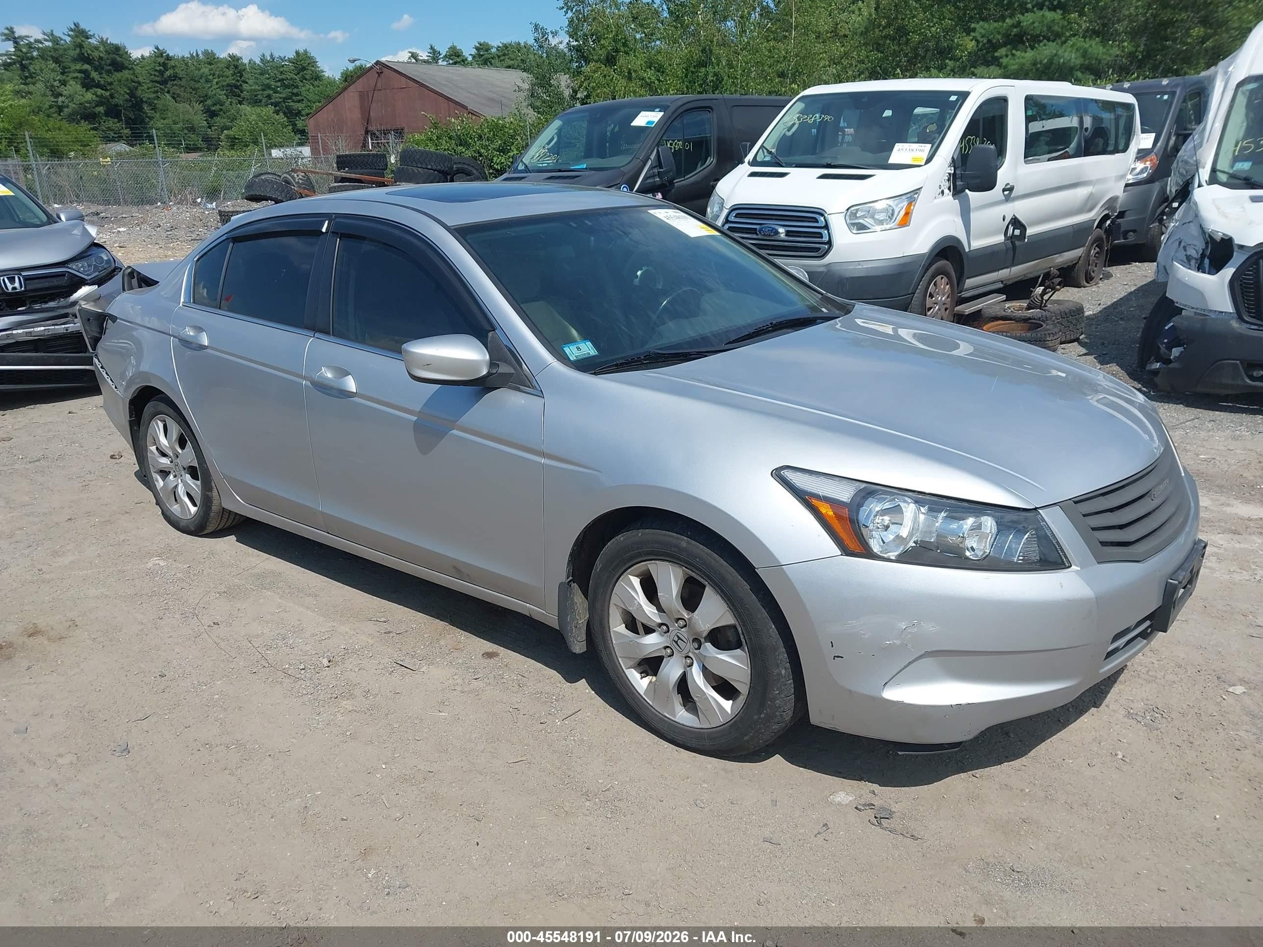 2010 Honda Accord EX-L, VIN 1HGCP2F84AA036398 — Rear end