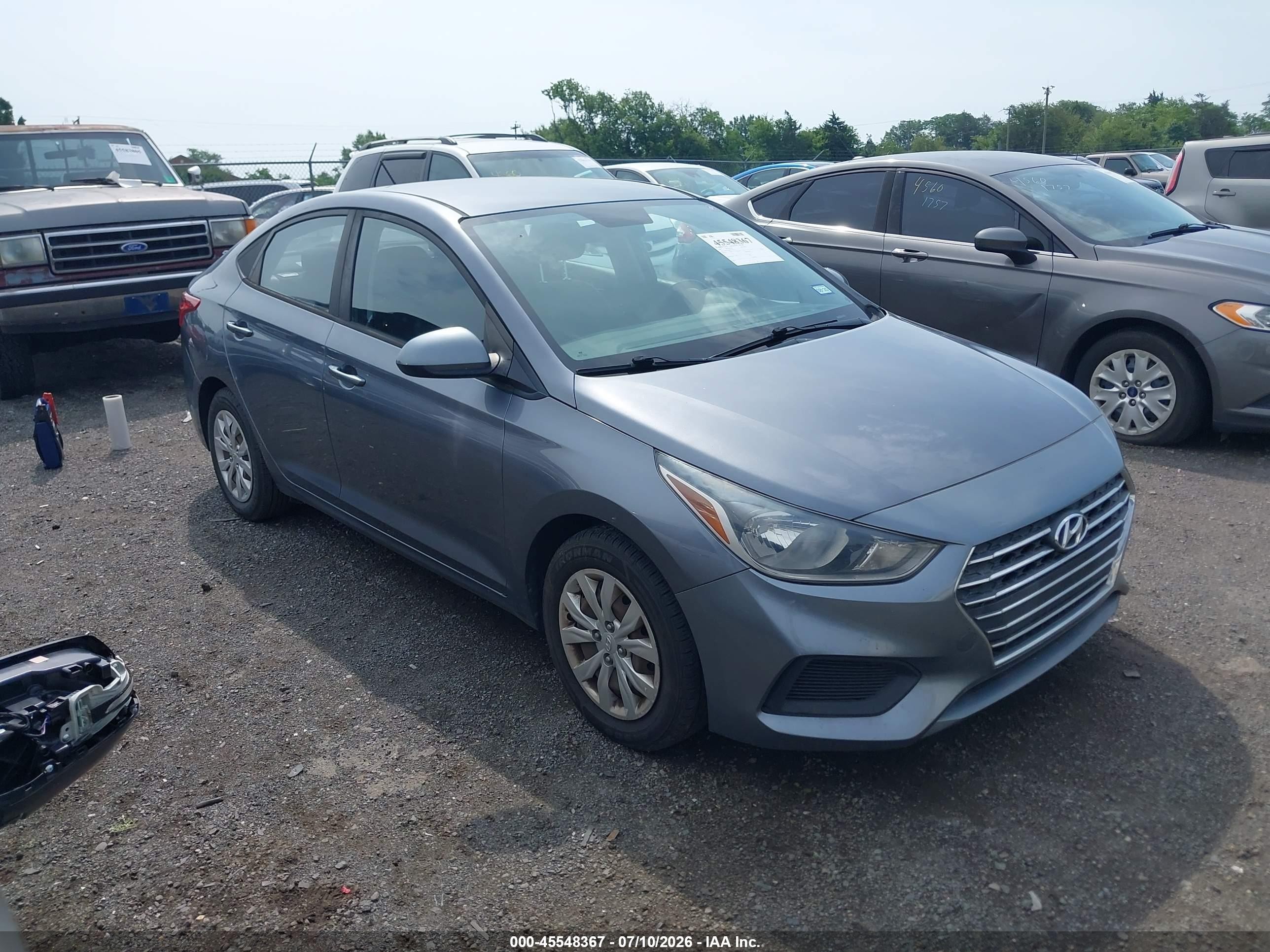 2019 Hyundai Accent SE, VIN 3KPC24A38KE054373 — Normal wear
