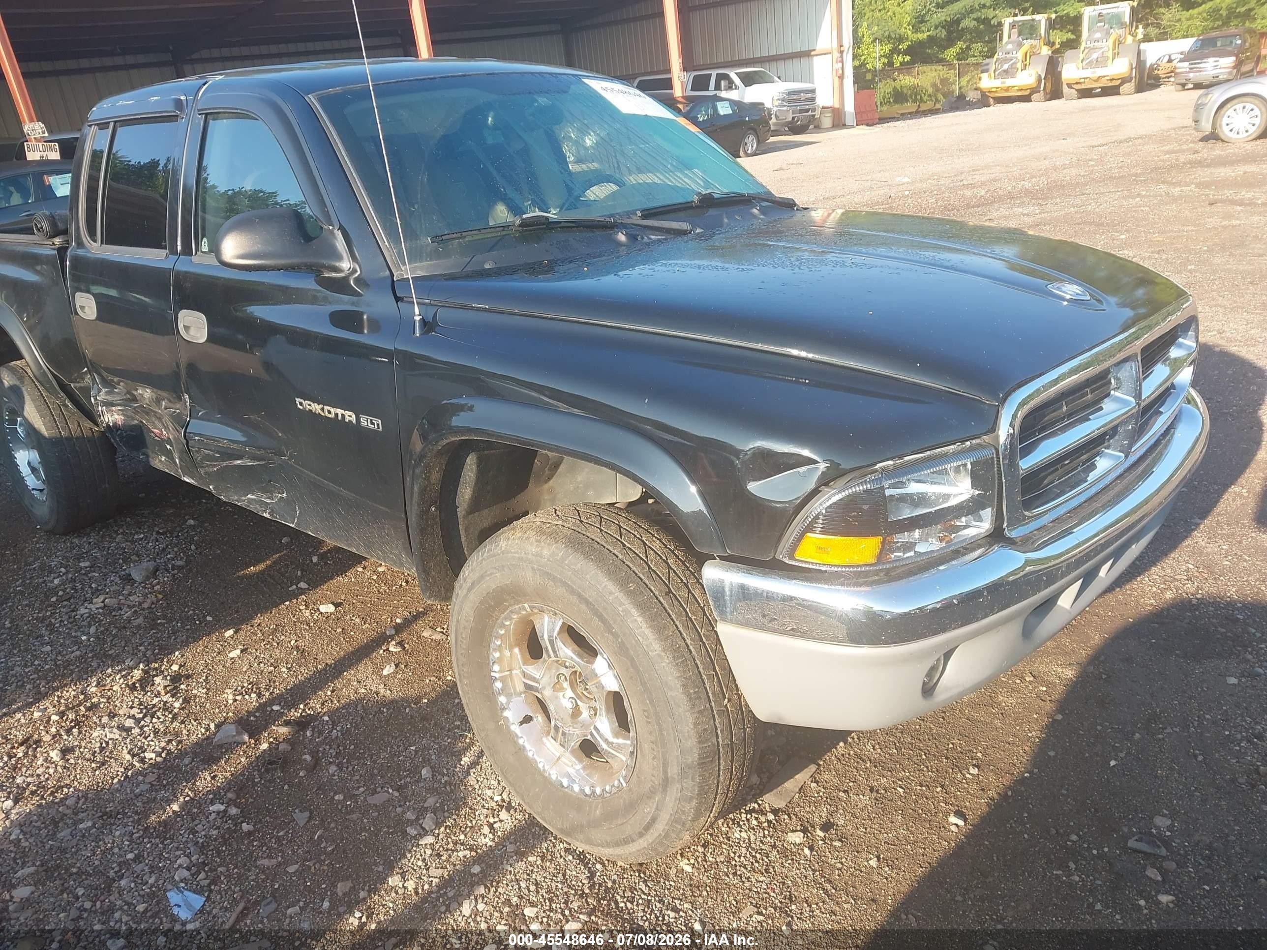 2002 Dodge Dakota SLT, VIN 1B7HG48N42S555840 — Side