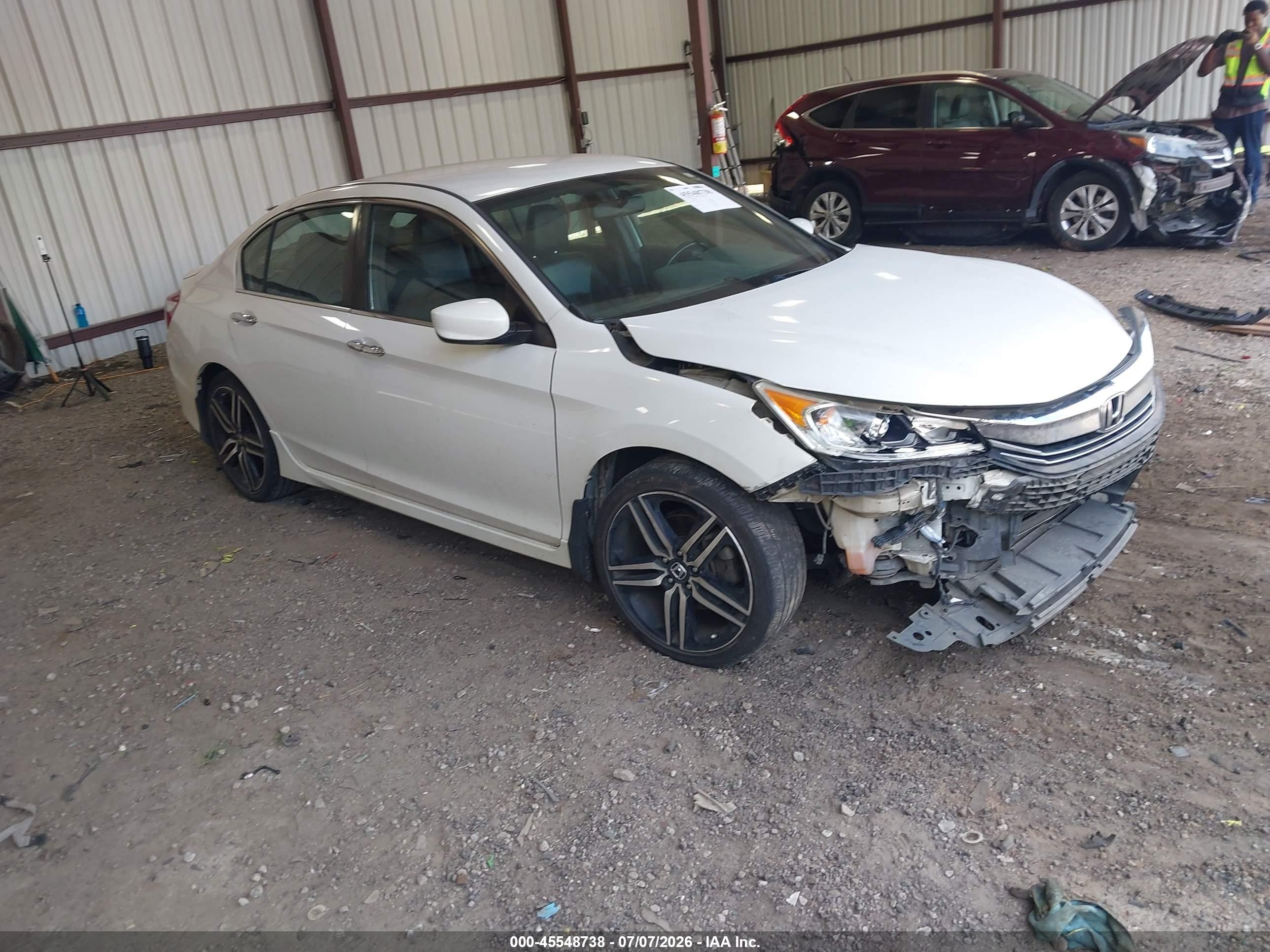 2017 Honda Accord Sport SE, VIN 1HGCR2F11HA294501 — Front end