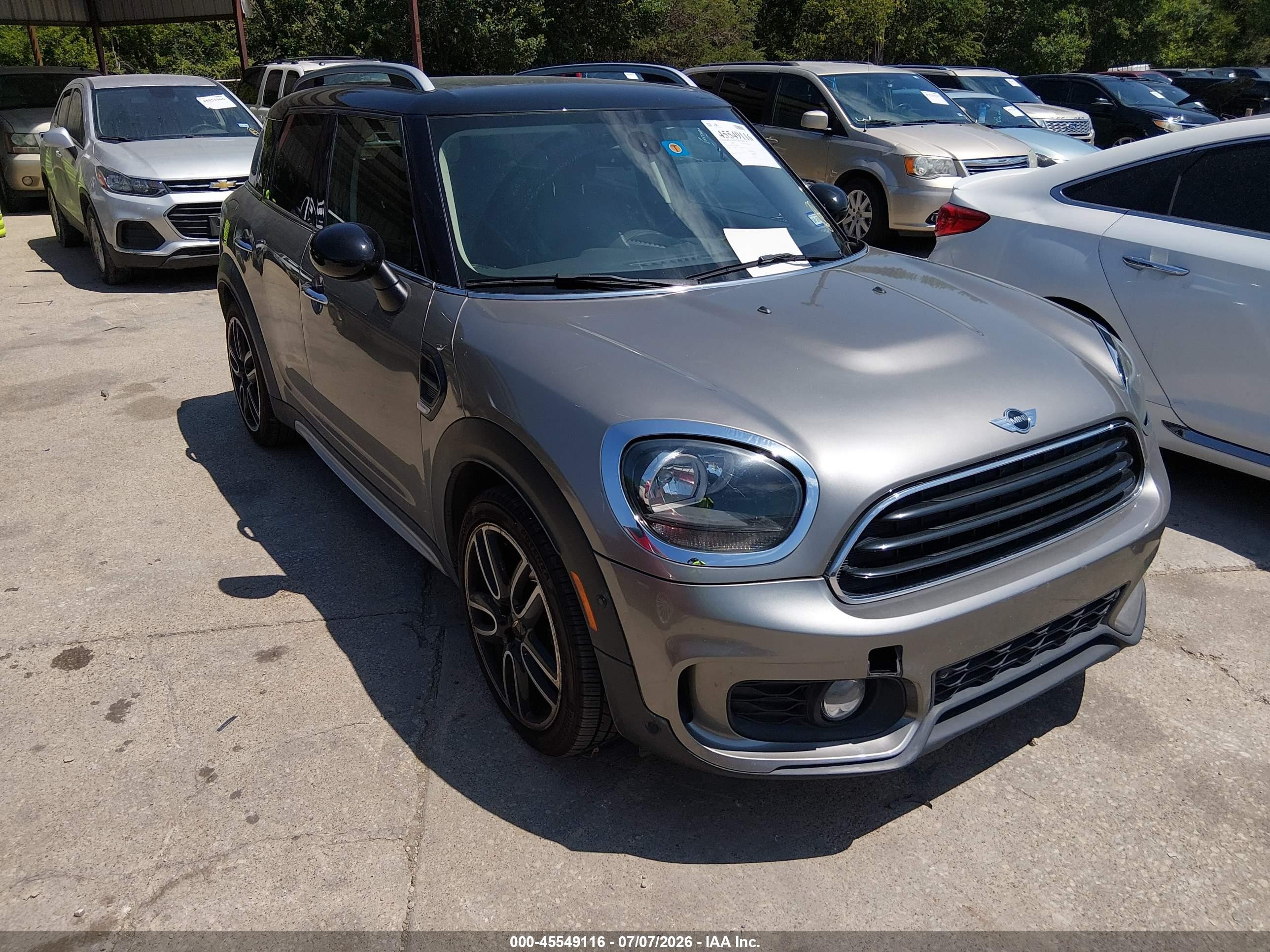 2017 MINI Countryman Cooper, VIN WMZYS7C38H3E06875 — Обычный износ
