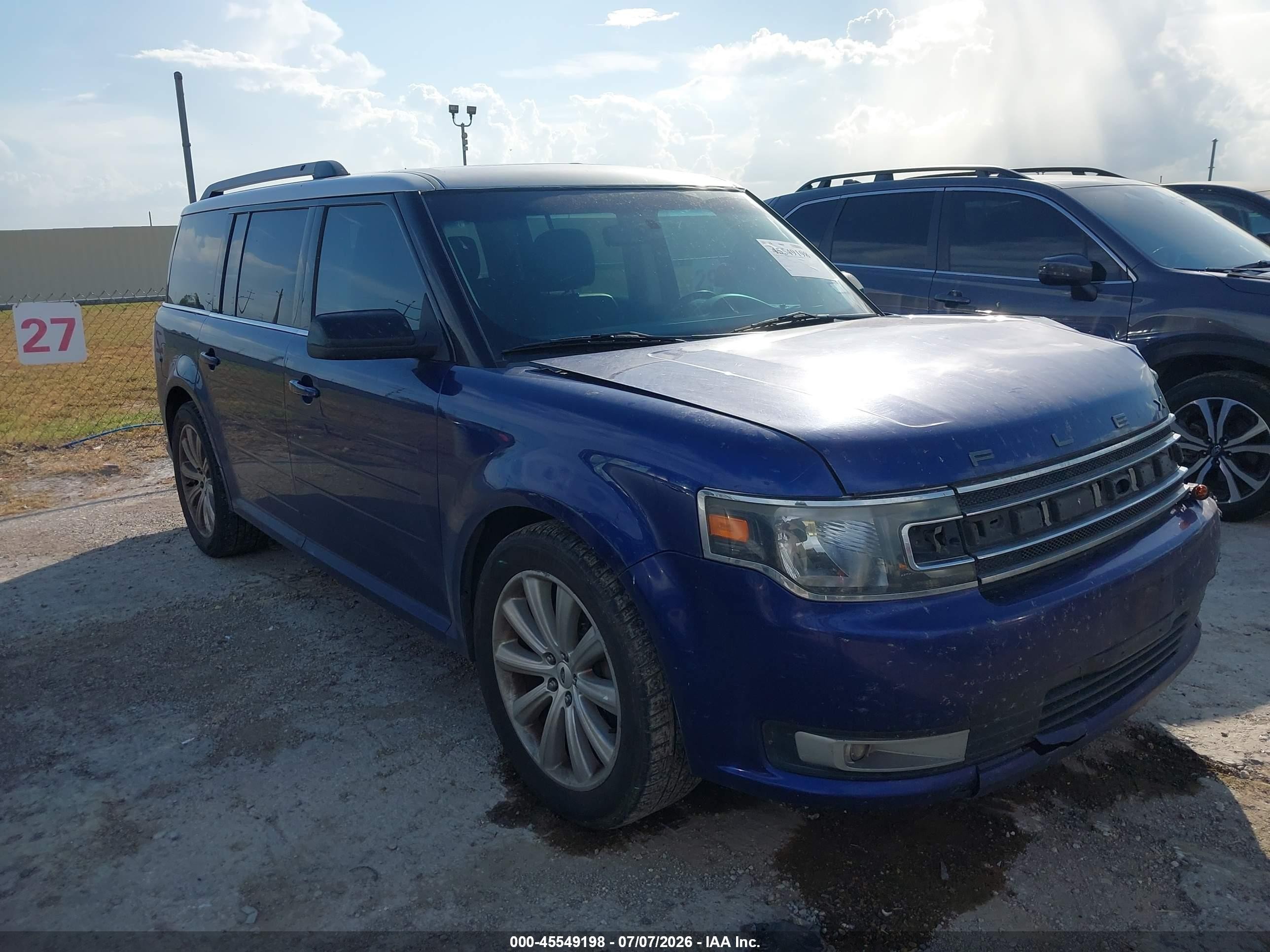 2013 Ford Flex SEL, VIN 2FMGK5C85DBD38226 — Front end