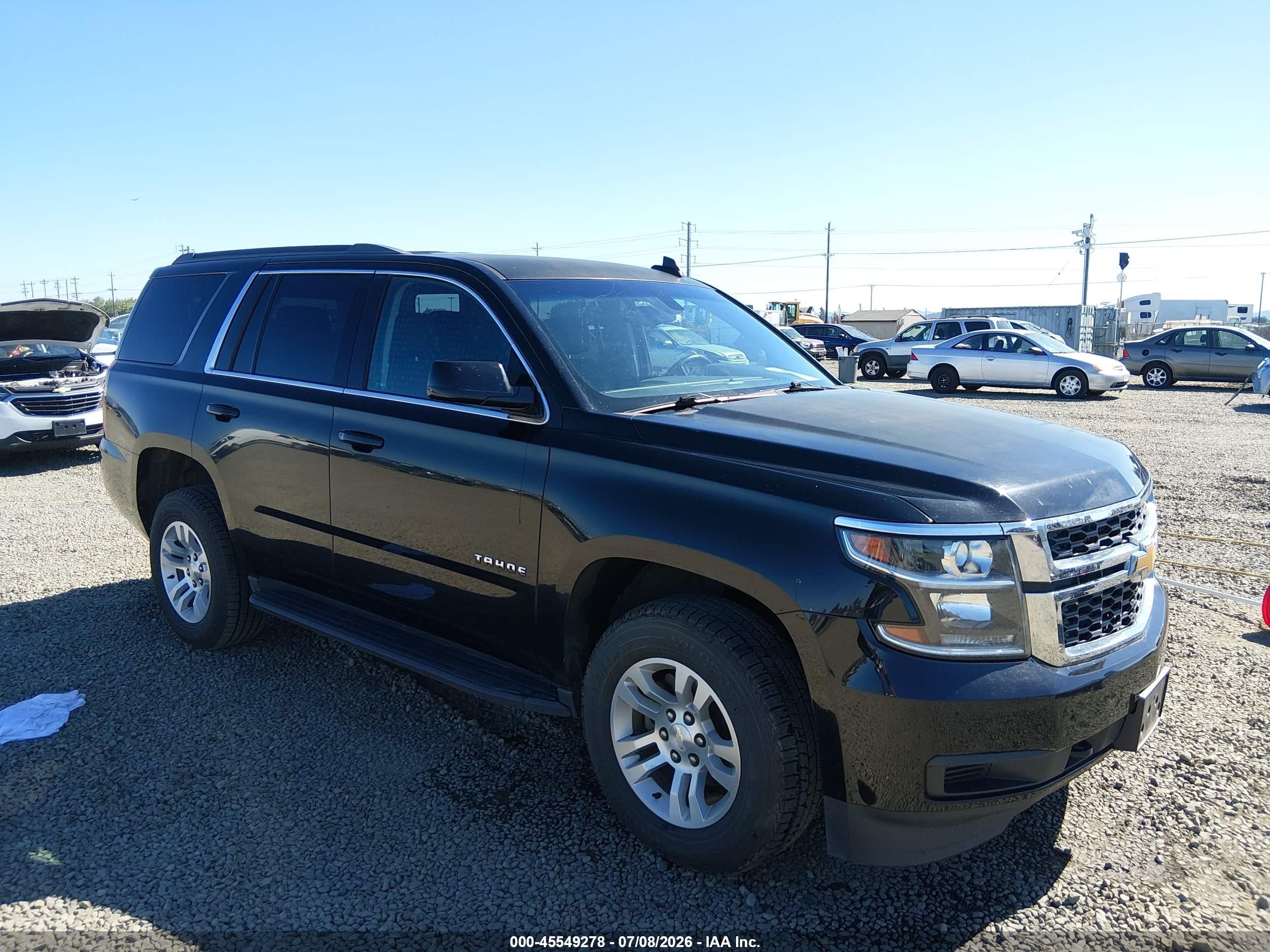 2017 Chevrolet Tahoe LS, VIN 1GNSKAEC9HR330035 — Normal wear