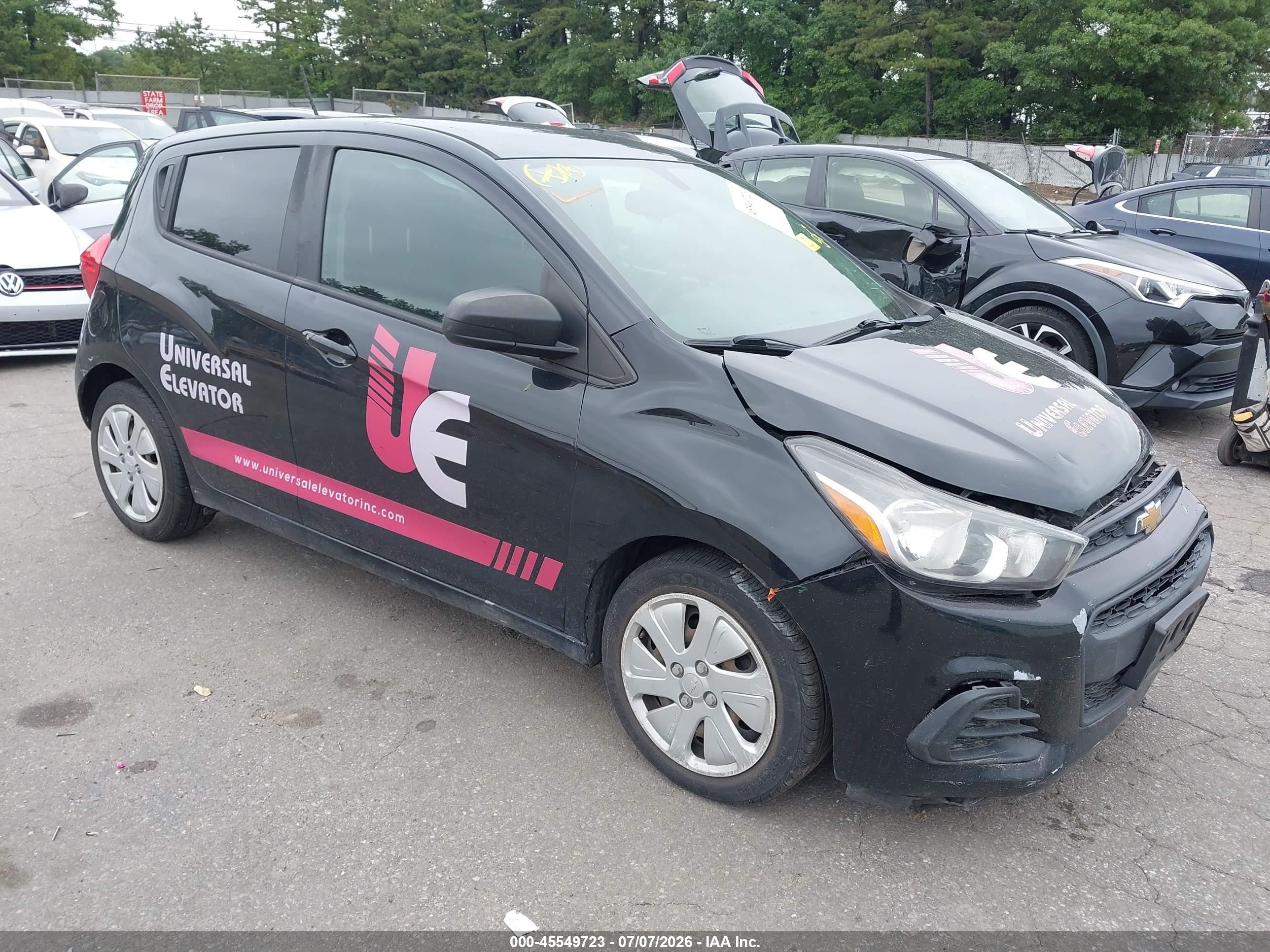 2018 Chevrolet Spark LS, VIN KL8CB6SA3JC482875 — Перед
