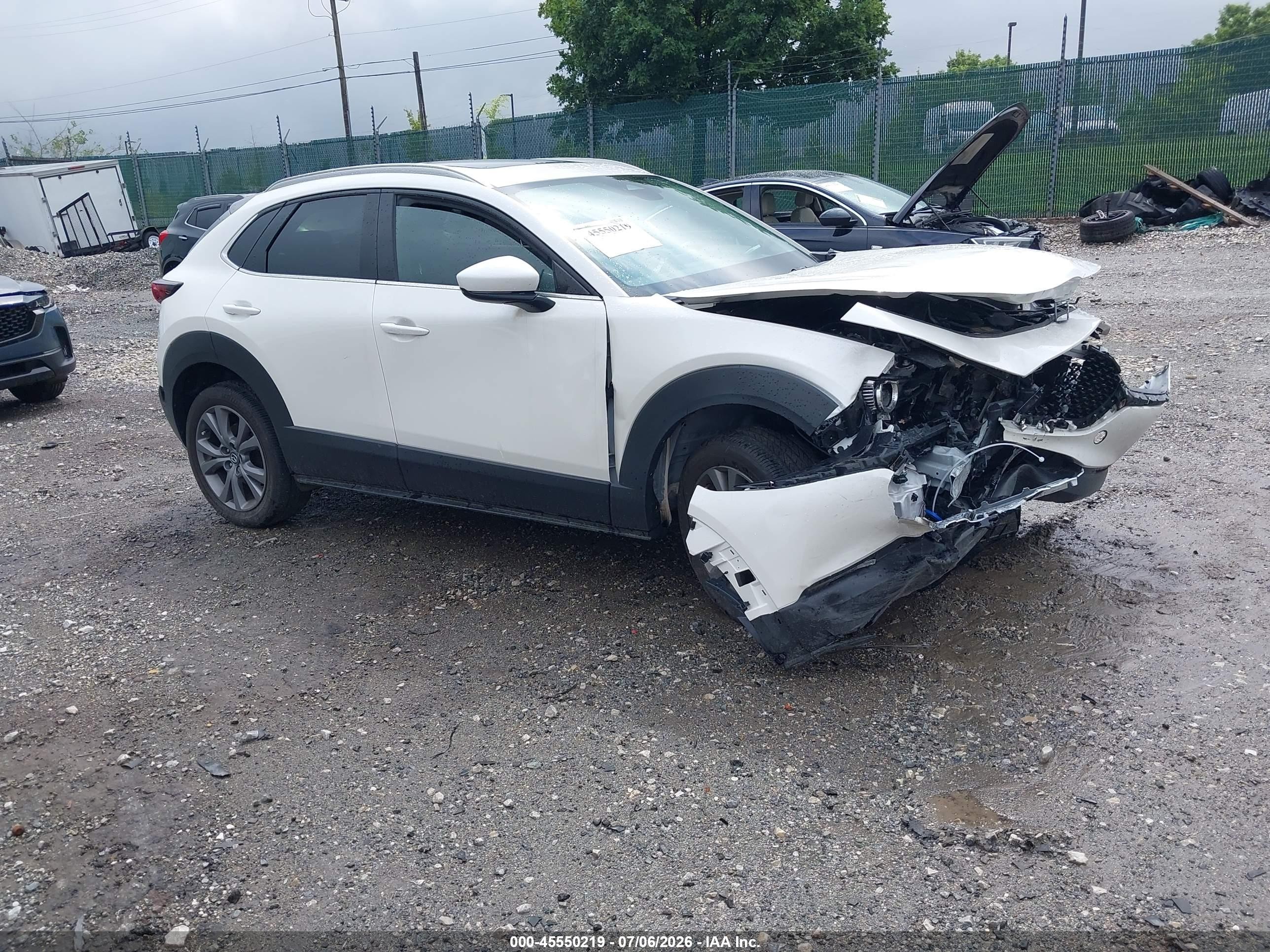 2025 Mazda CX-30 S Premium, VIN 3MVDMBDM3SM803270 — Front end