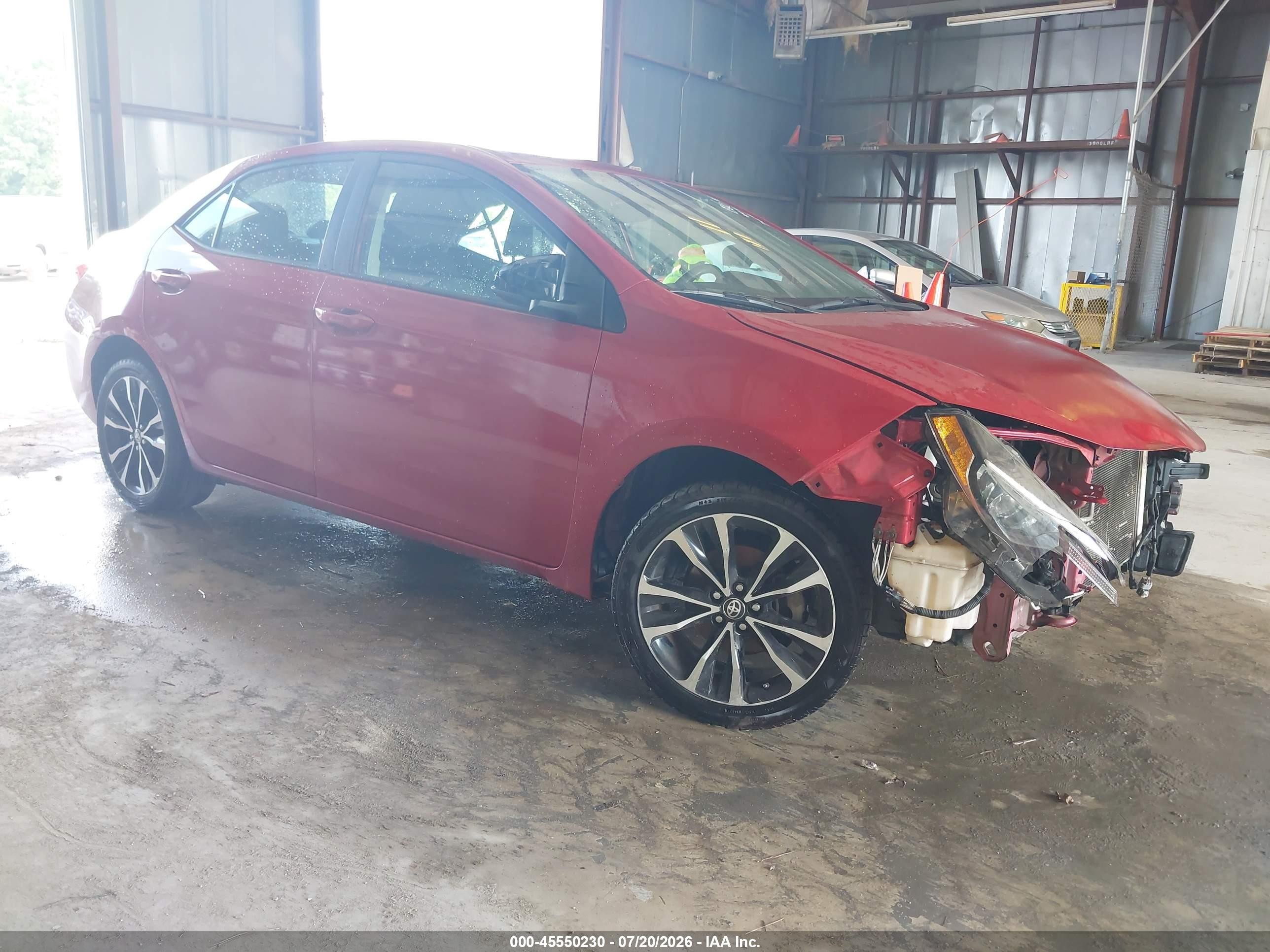2019 Toyota Corolla SE, VIN 2T1BURHE1KC156042 — Перед