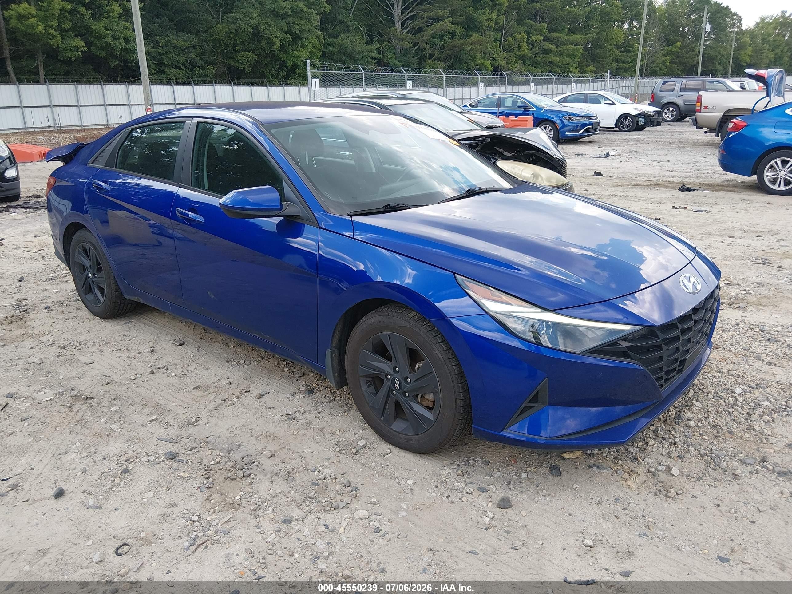 2021 Hyundai Elantra SEL, VIN KMHLS4AGXMU193097 — Rear end