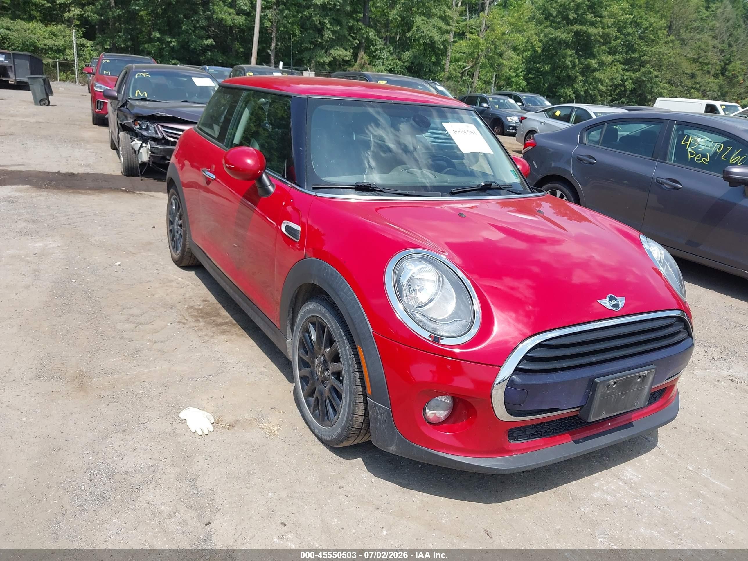 2018 MINI Hardtop Cooper, VIN WMWXP5C57J3C65173 — Normal wear