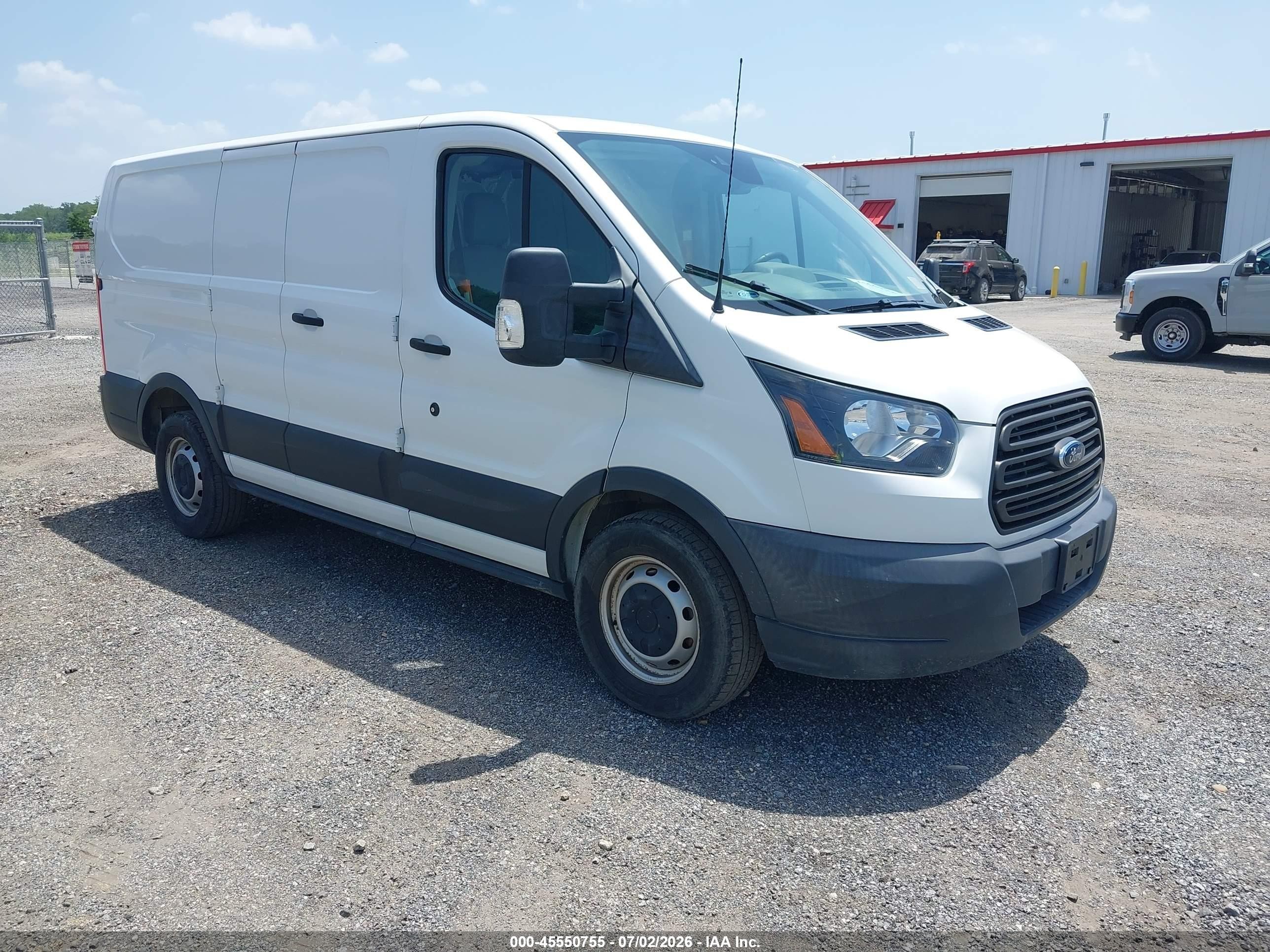 2018 Ford Transit, VIN 1FTYE1ZMXJKB09460 — Normal wear