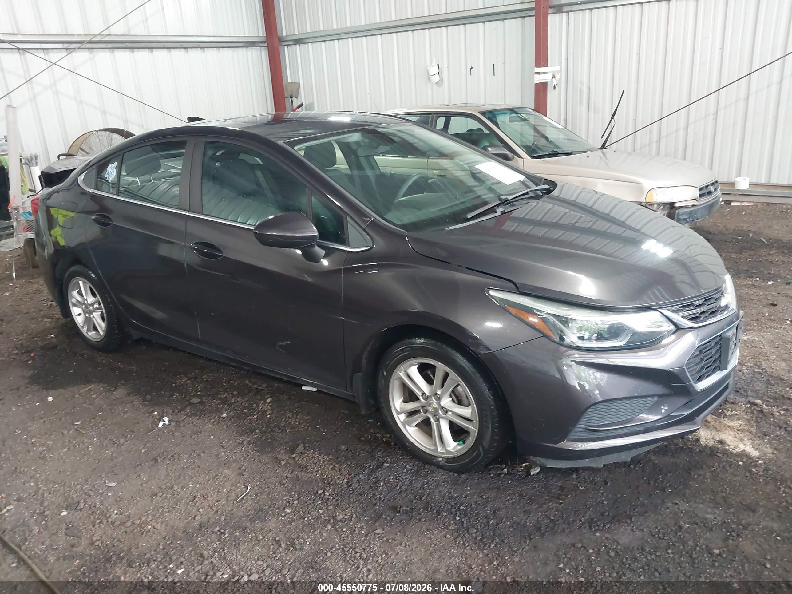 2017 Chevrolet Cruze LT, VIN 1G1BE5SM3H7269323 — Rear end