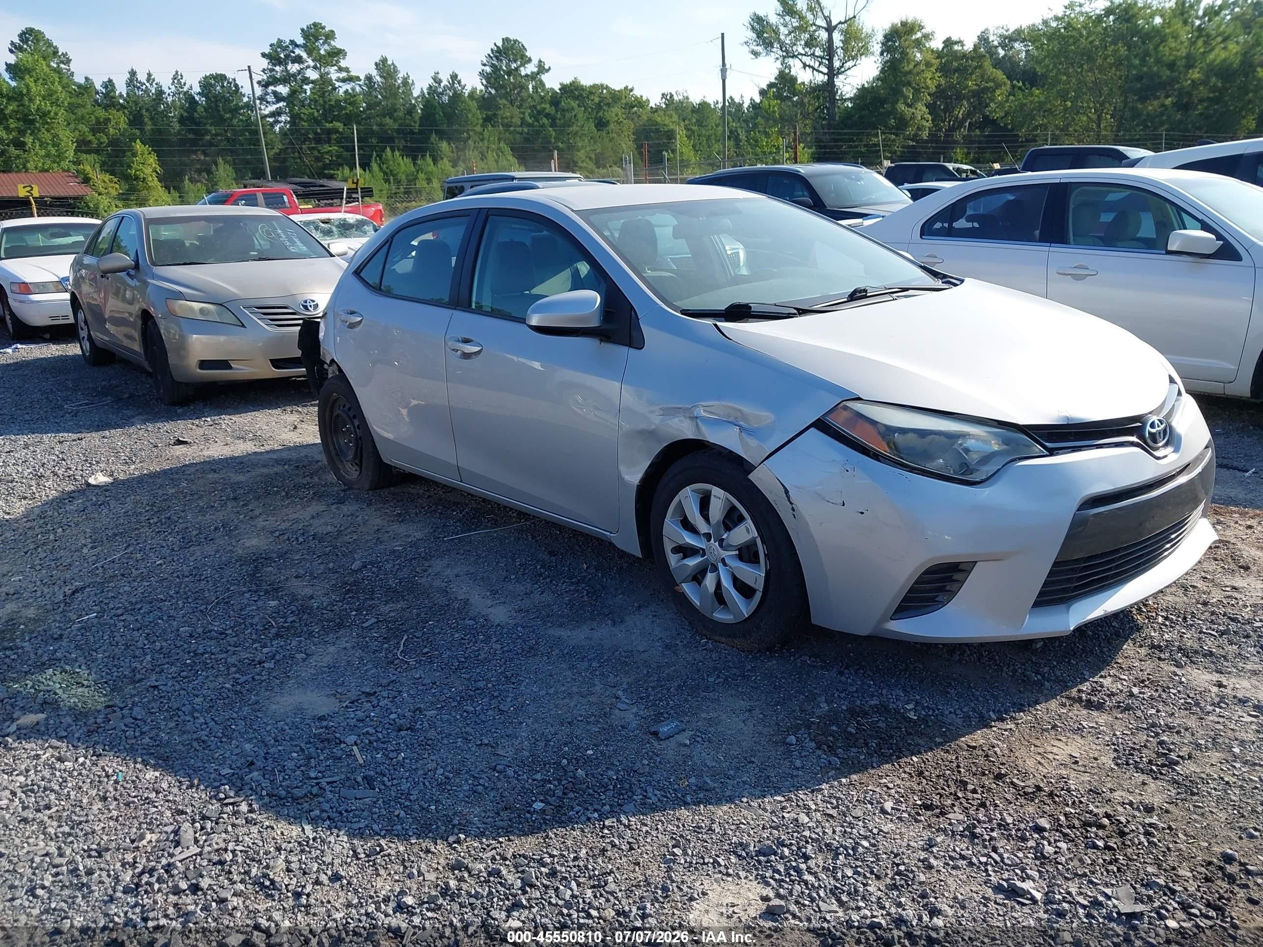 2015 Toyota Corolla S Plus, VIN 2T1BURHE9FC419125 — Rear end