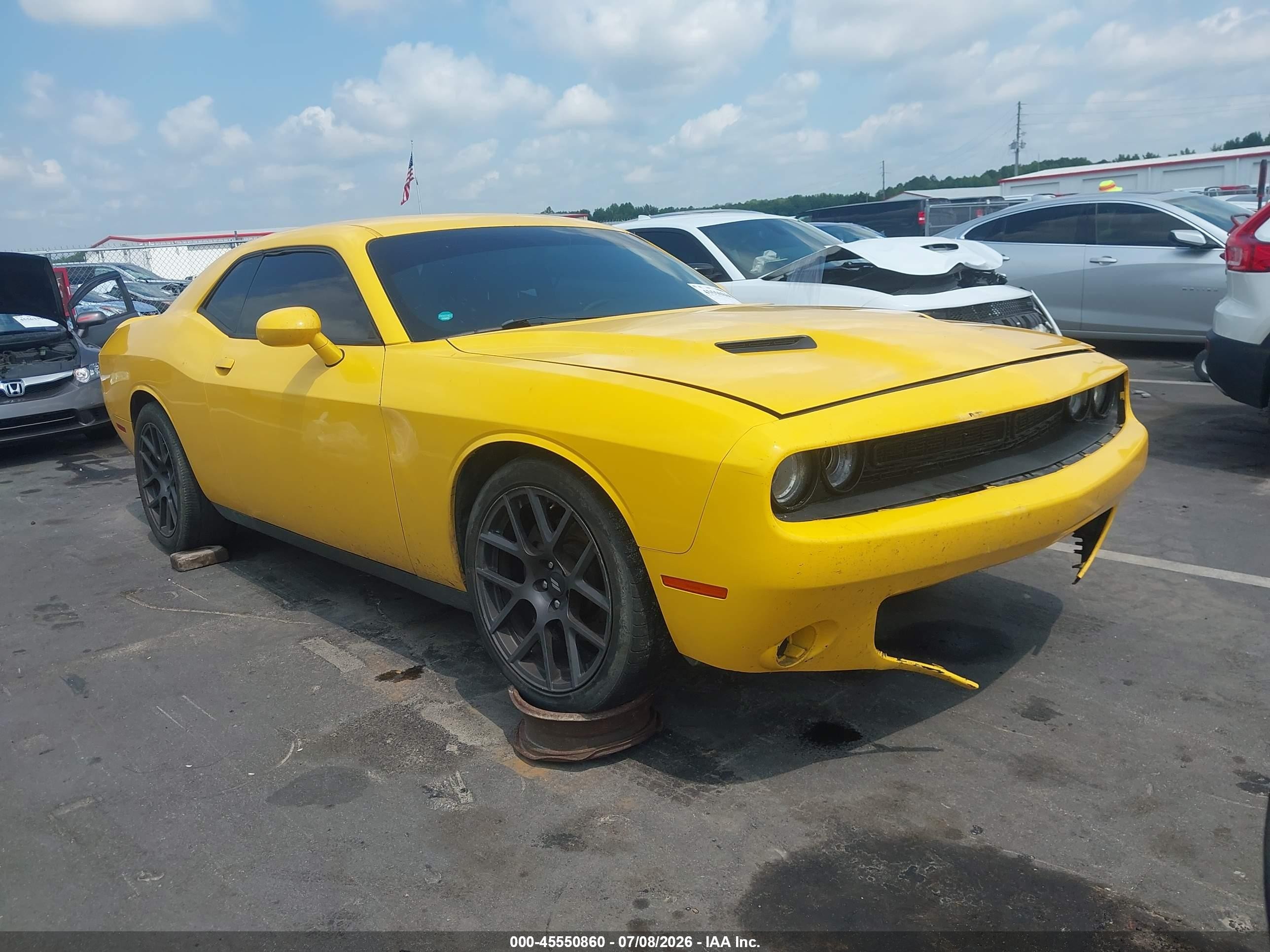 2018 Dodge Challenger R/T Shaker, VIN 2C3CDZBT5JH172183 — Перед