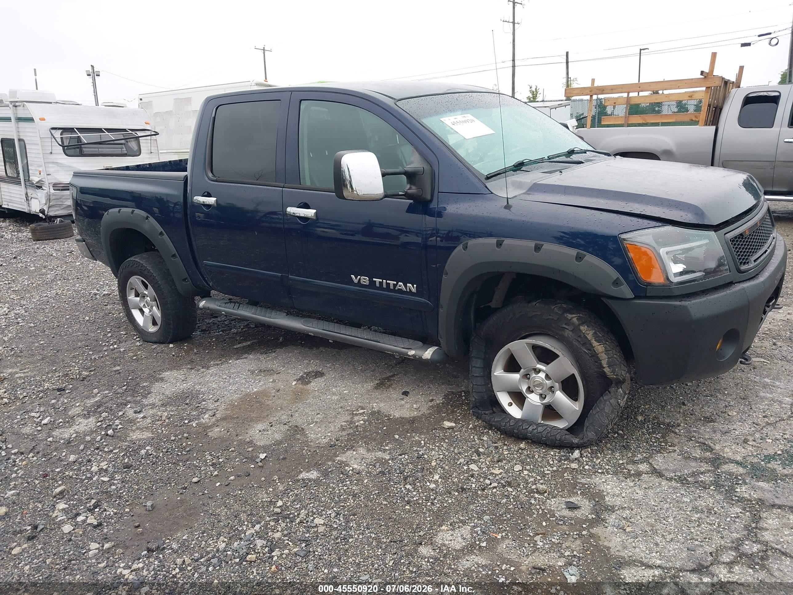 2007 Nissan Titan SE, VIN 1N6AA07B37N207016 — Front end