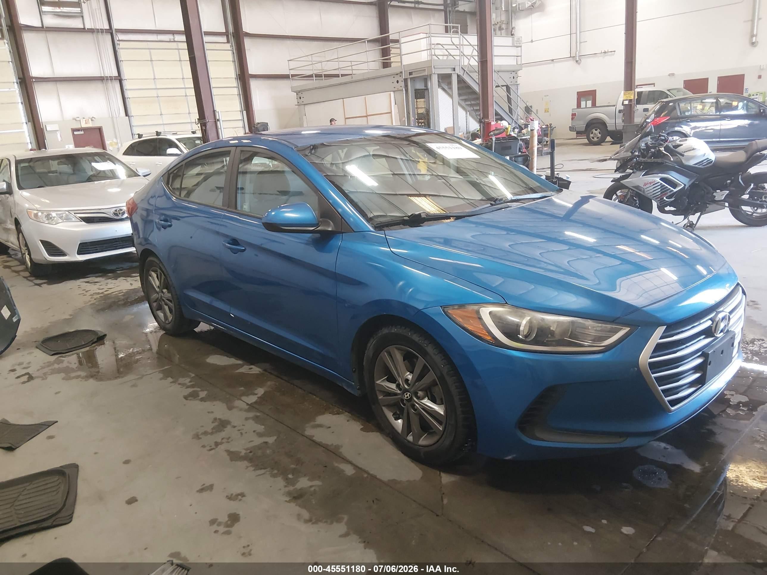 2018 Hyundai Elantra SEL, VIN 5NPD84LF1JH233195 — Rear end