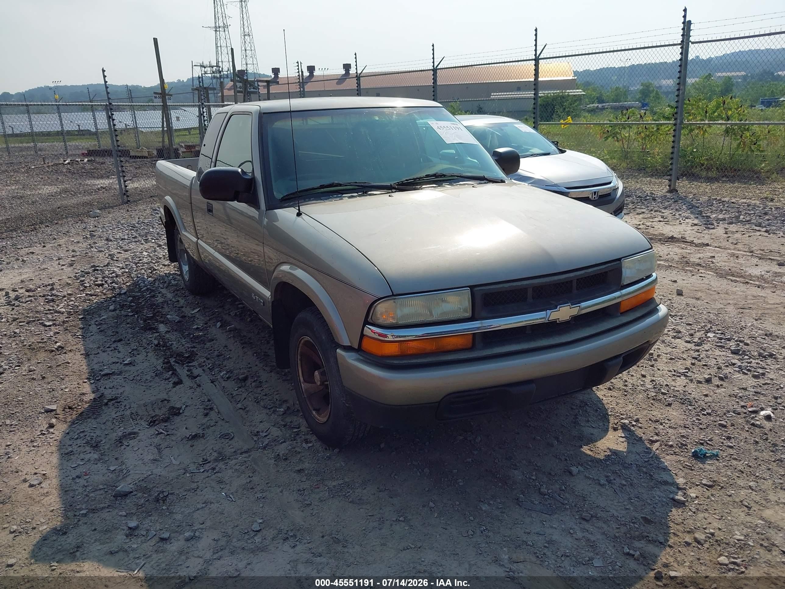 2003 Chevrolet S-10, VIN 1GCCS19H438178456 — Normal wear