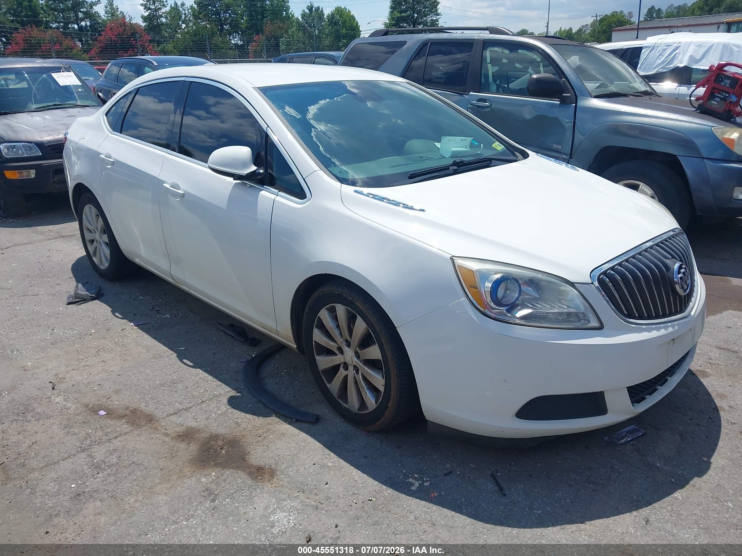2016 Buick Verano, VIN 1G4PP5SK3G4163777 — Normal wear