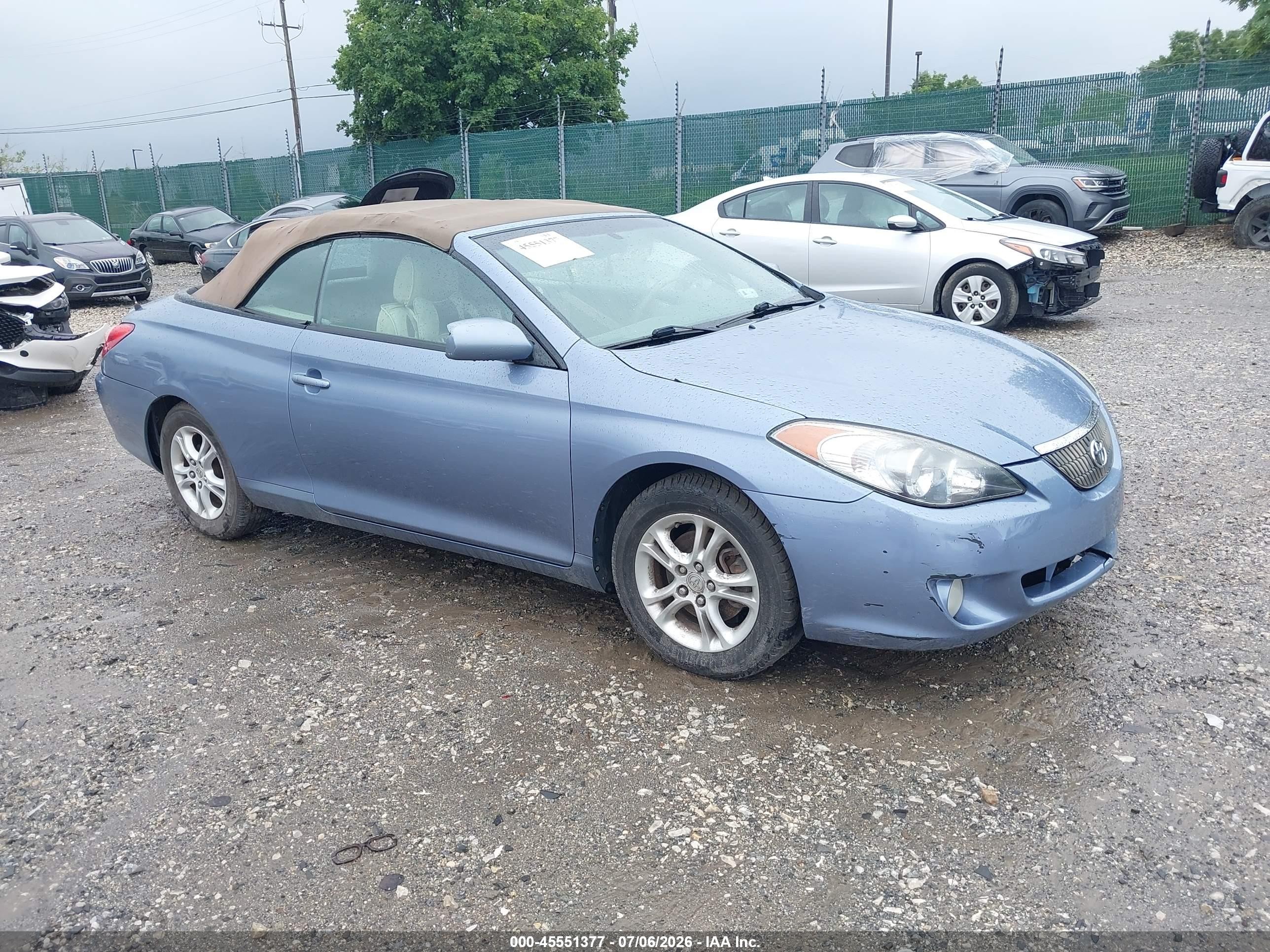 2004 Toyota Solara SLE, VIN 4T1FA38P14U029818 — Normal wear