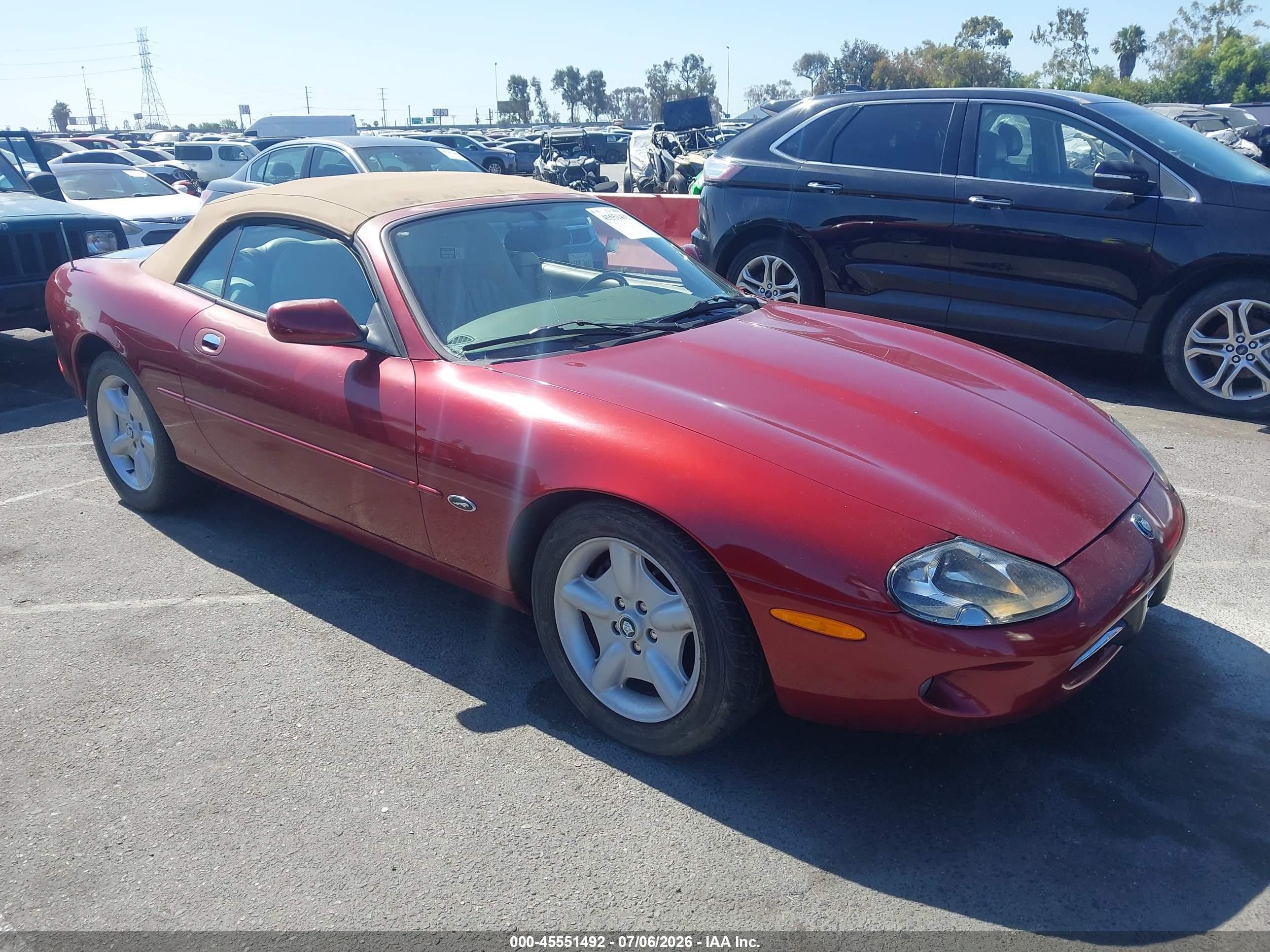 1999 Jaguar XK, VIN SAJGX2042XC041720 — Normal wear