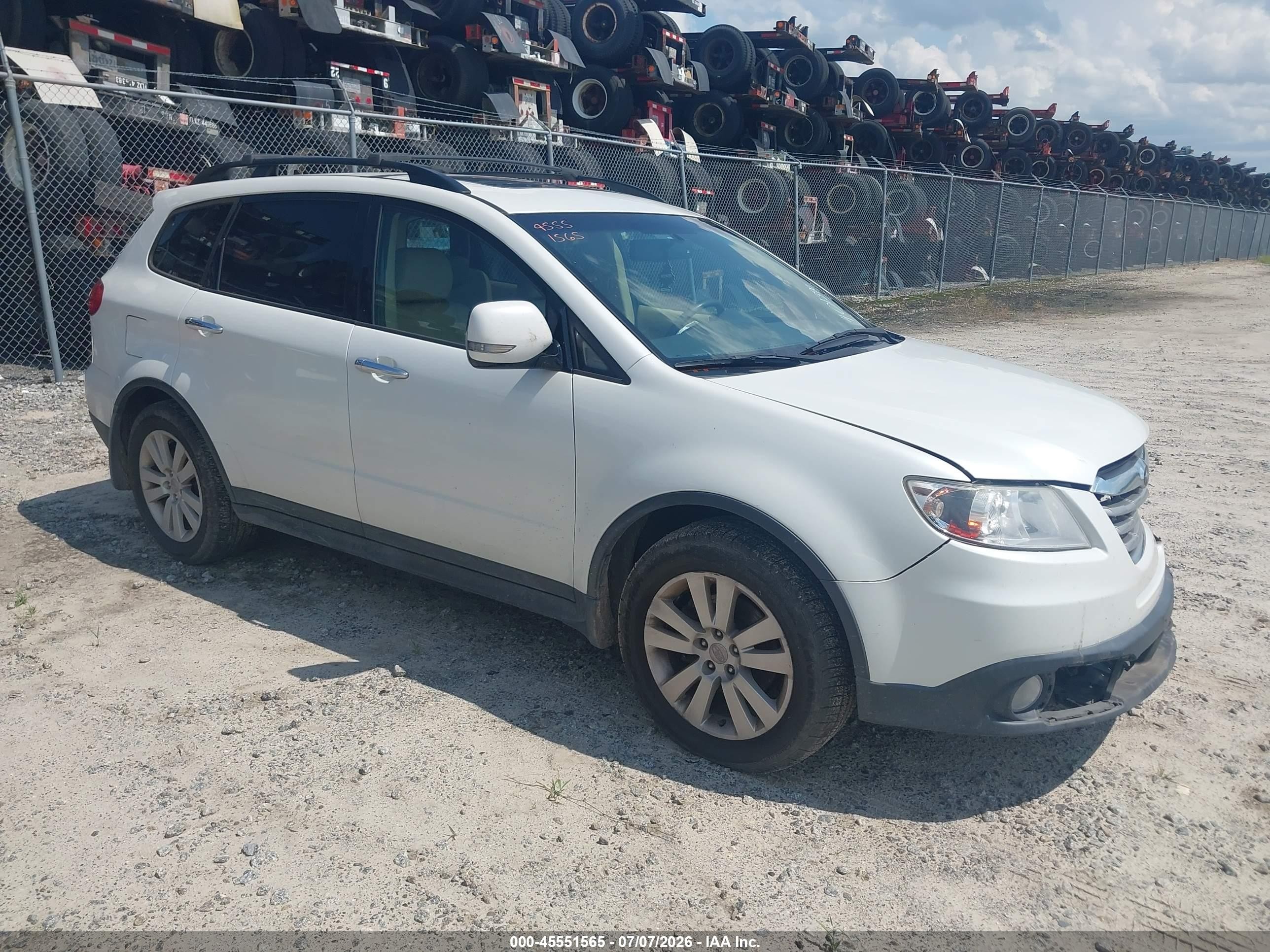 2011 Subaru Tribeca Limited, VIN 4S4WX9GD1B4401390 — Front end