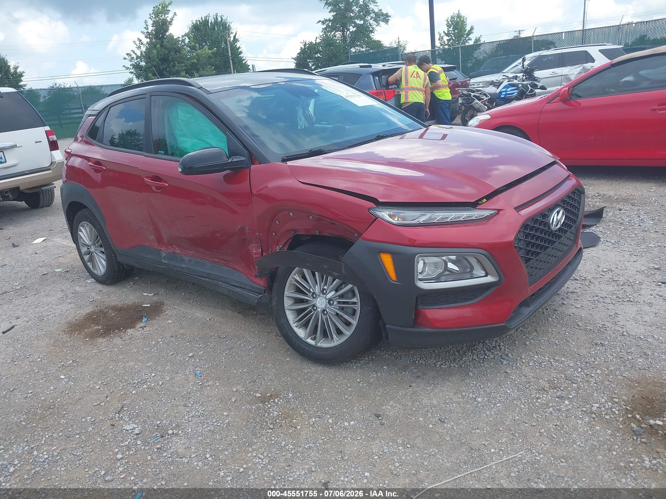 2019 Hyundai Kona SEL, VIN KM8K2CAA2KU394412 — Front end