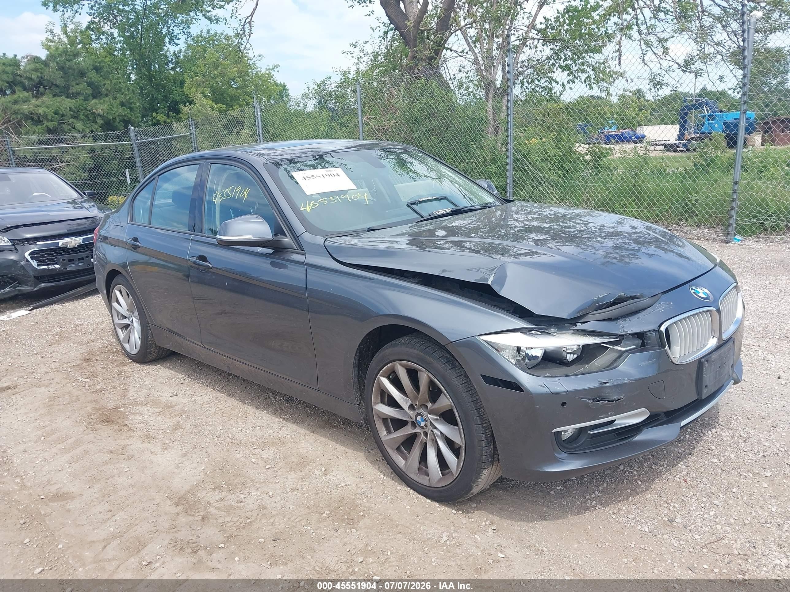 2013 BMW 3 Series 328i xDrive, VIN WBA3B3C57DF542129 — Front end