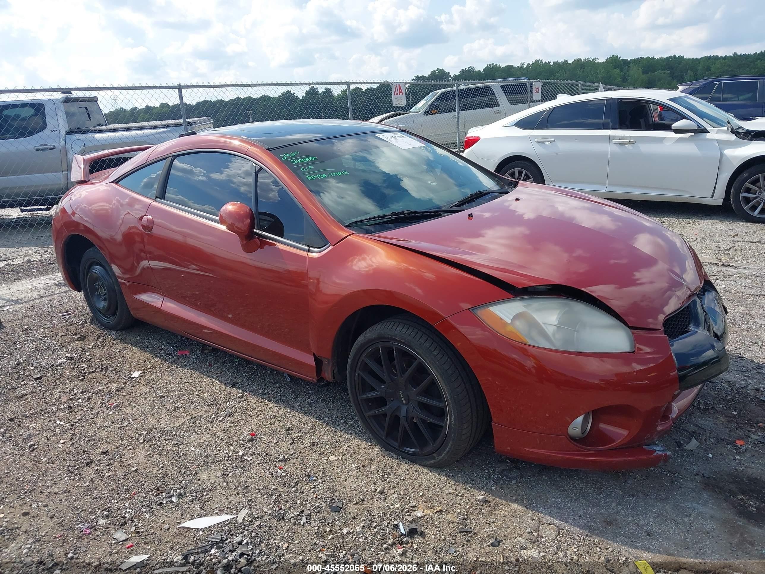 2008 Mitsubishi Eclipse SE, VIN 4A3AK64T68E011084 — Front end