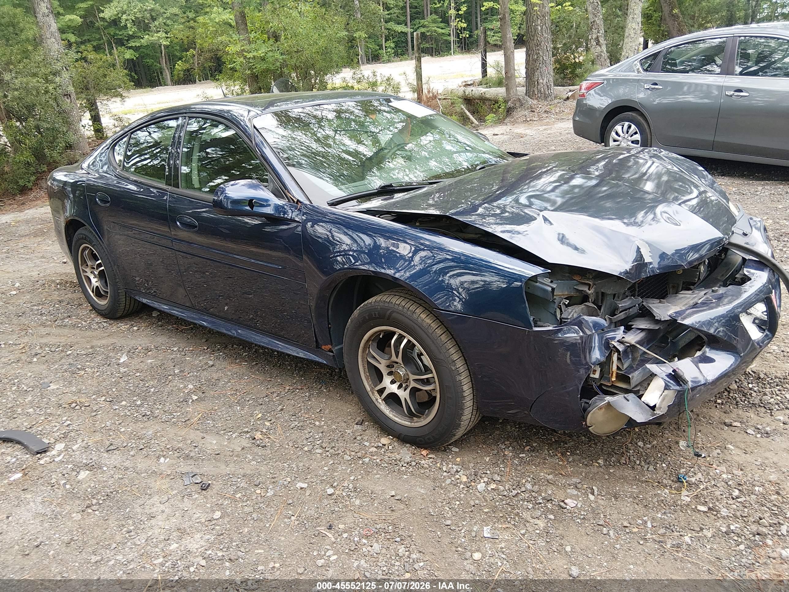 2007 Pontiac Grand Prix, VIN 2G2WP552071156653 — Front end