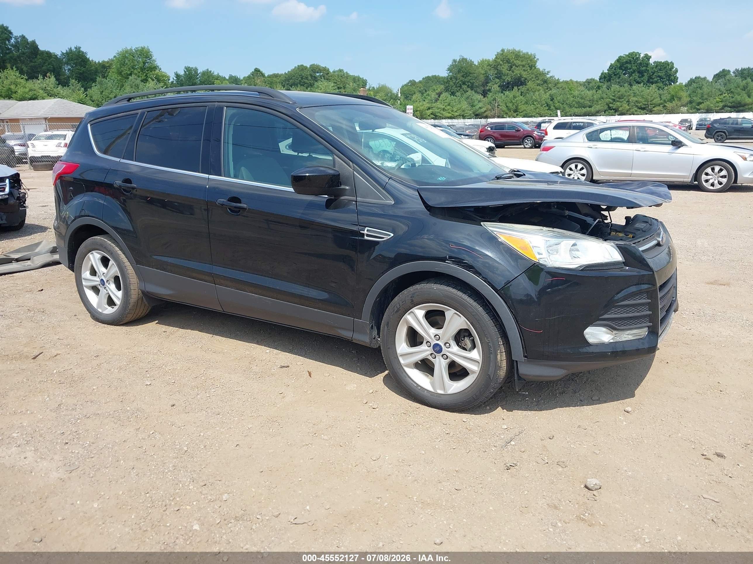 2016 Ford Escape SE, VIN 1FMCU0GXXGUB56615 — Storm