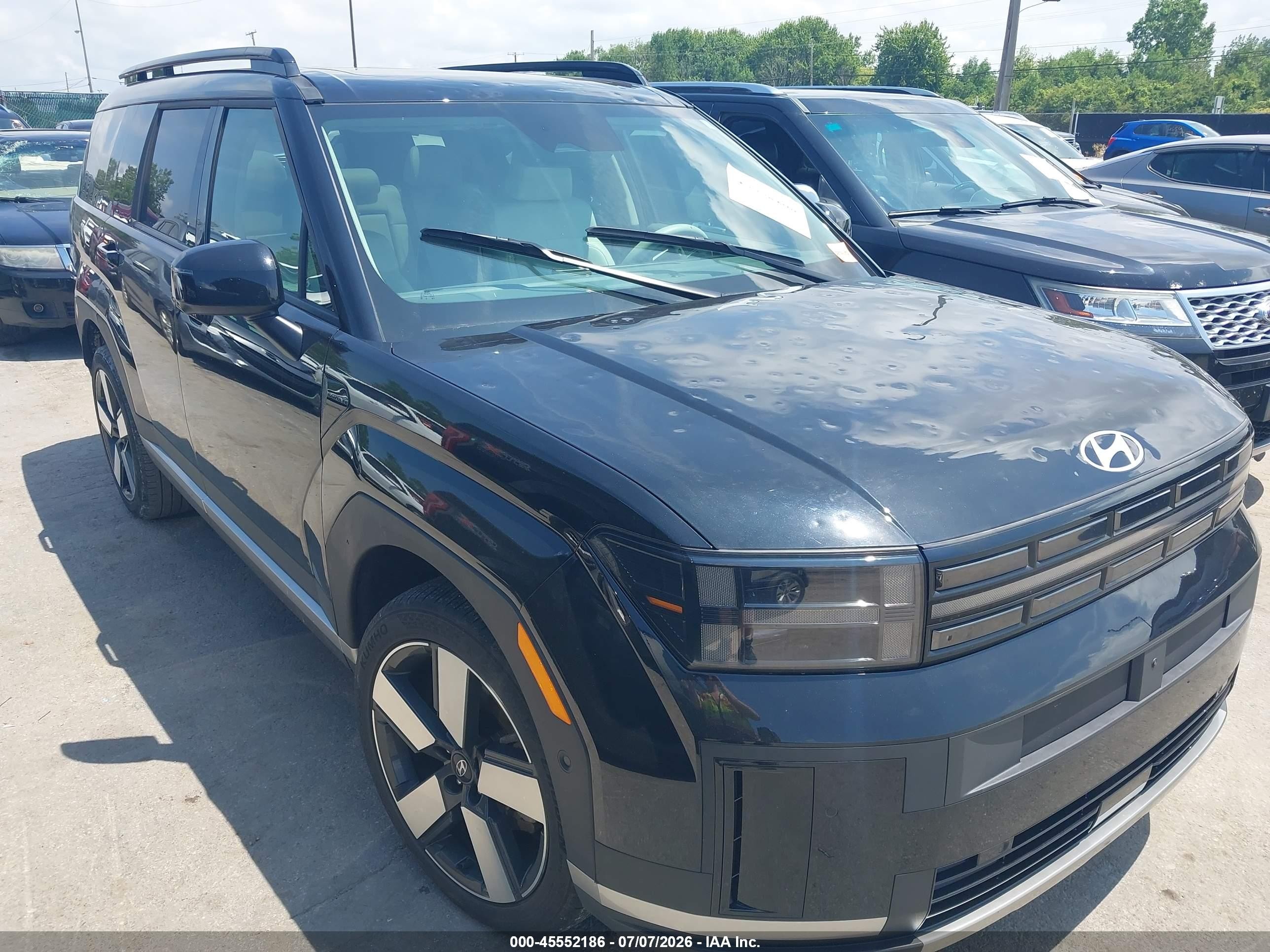 2024 Hyundai Santa Fe Limited, VIN 5NMP44GL9RH022957 — Град