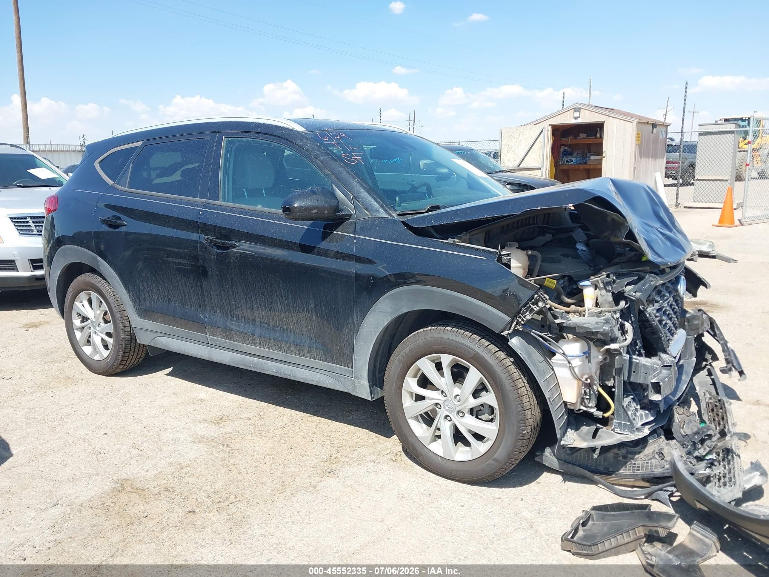 2021 Hyundai Tucson Value, VIN KM8J3CA45MU372670 — Перед