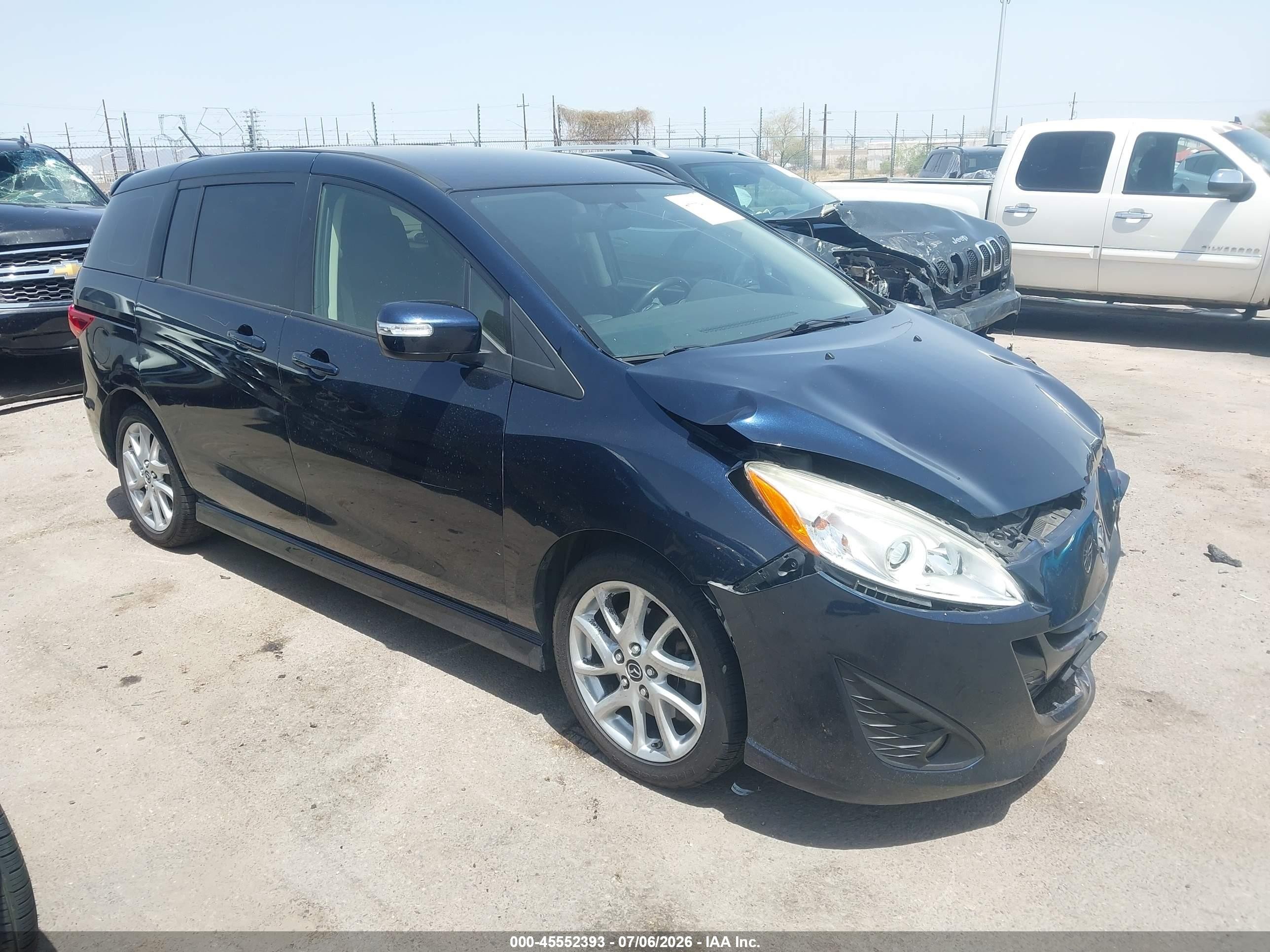 2015 Mazda 5 Touring, VIN JM1CW2CL6F0180557 — Front end