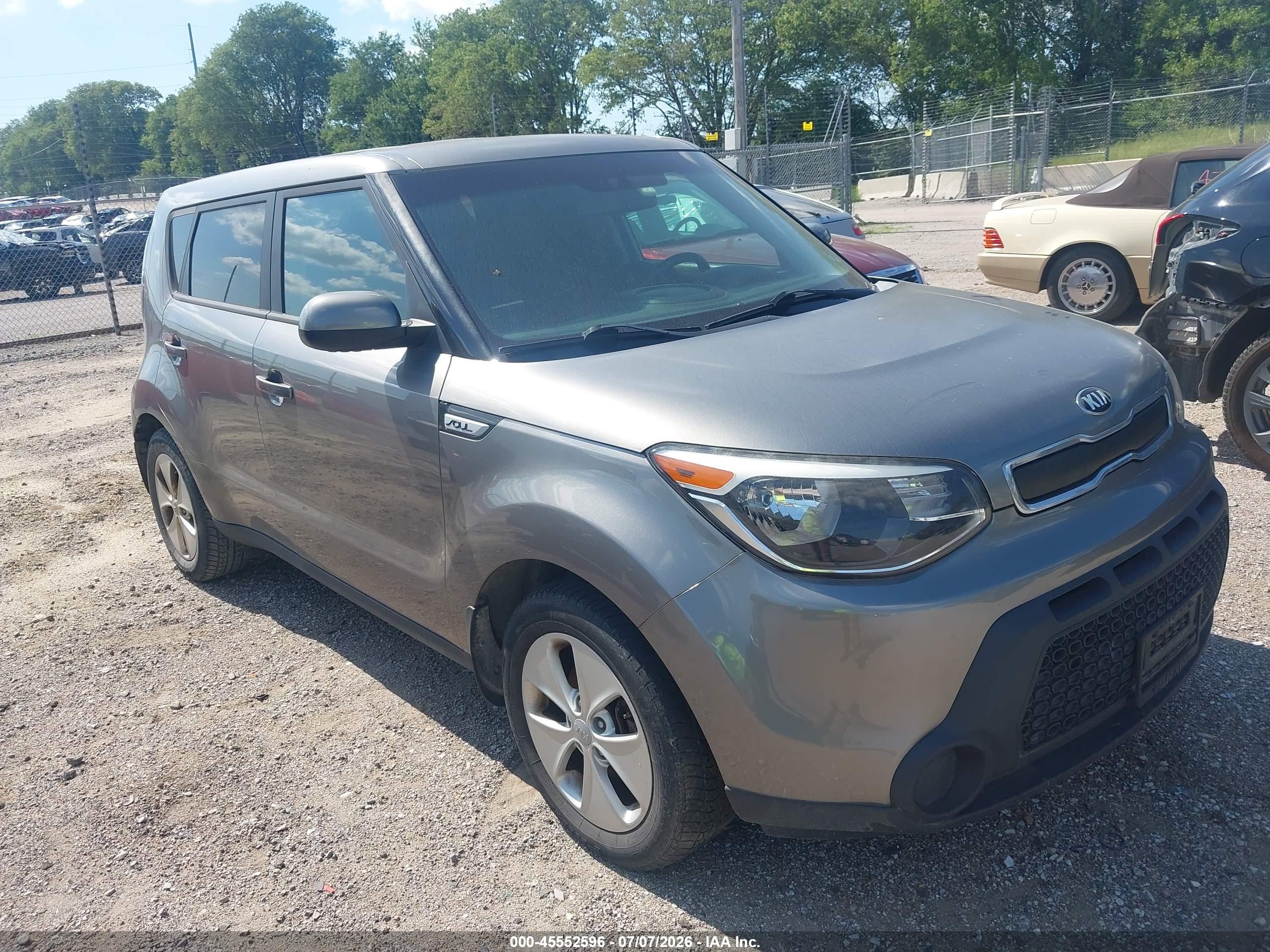 2016 Kia Soul, VIN KNDJN2A21G7352300 — Normal wear