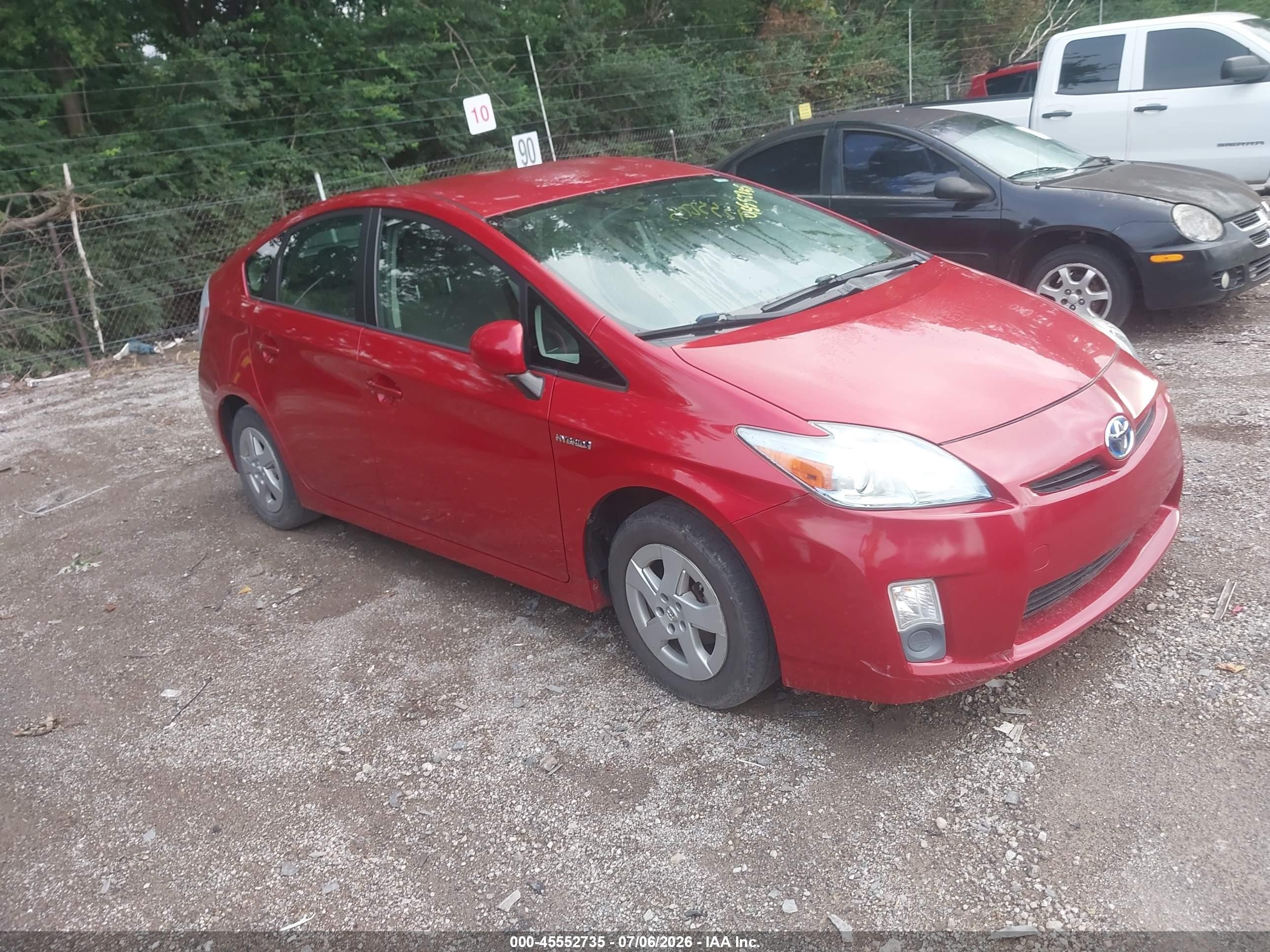 2011 Toyota Prius III, VIN JTDKN3DU5B0257828 — Front end