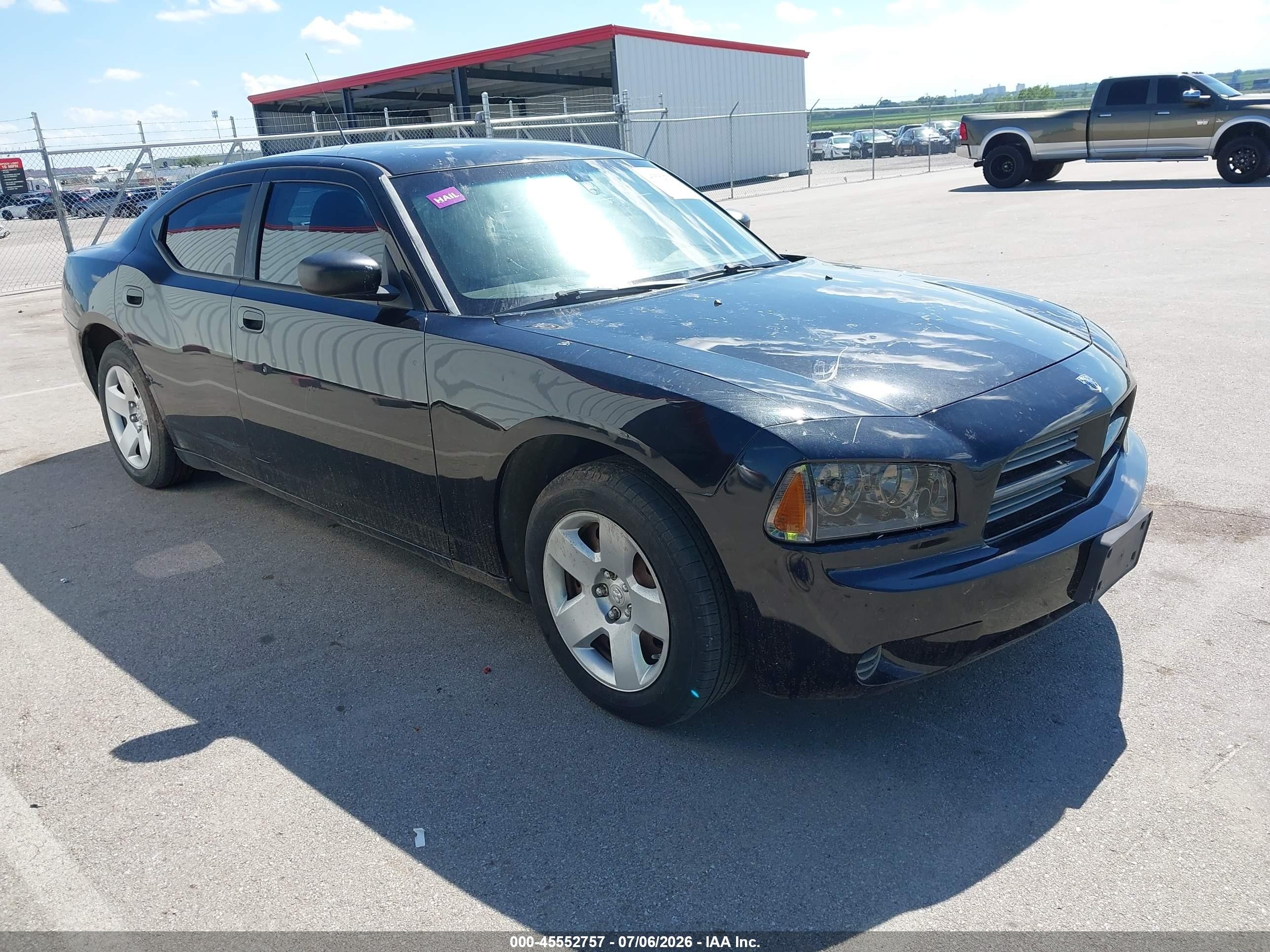 2008 Dodge Charger, VIN 2B3LA43G88H293956 — Град